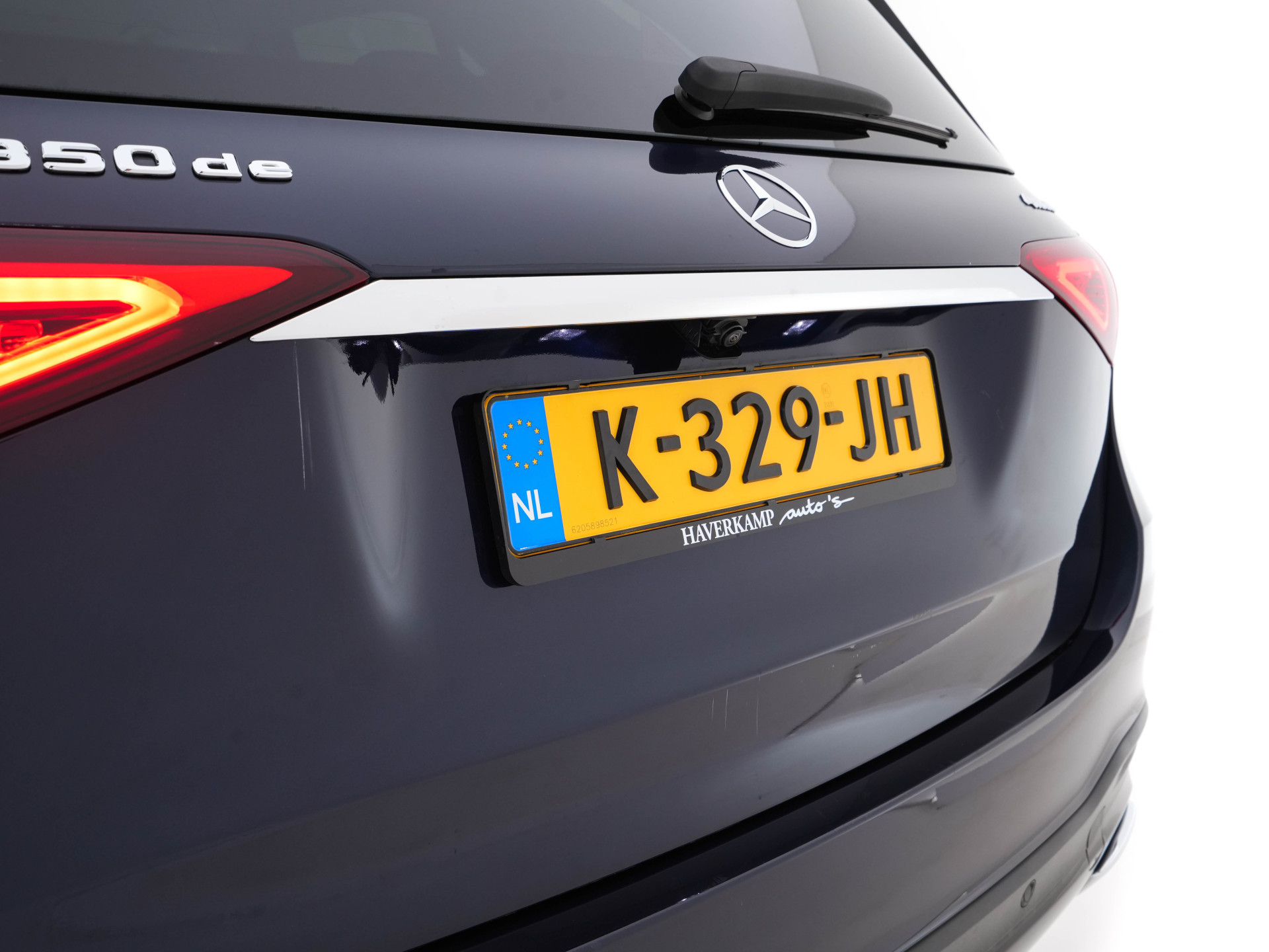 Mercedes-Benz GLE-klasse 350 de 4MATIC AMG-Line Premium (Plug-in) (INCL-BTW) *LEATHER | BURMESTER-AUDIO | FULL-LED | WIDESCREEN-COCKPIT | AMBIENT-LIGHT | NAVI-FULLMAP | HEATED-SPORTSEATS | DAB | SHIFT-PADDLES | PRIVACY-GLASS | CAMERA | 20"ALU*