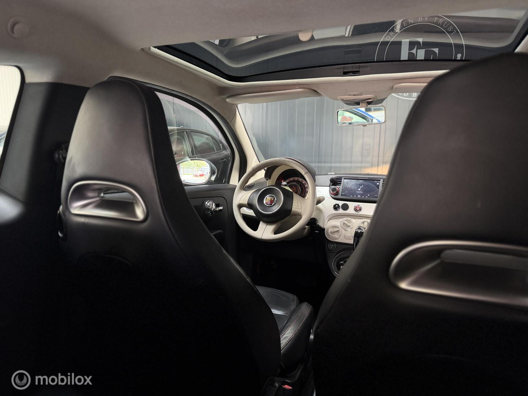 Fiat 500 1.2 Lounge|Automaat|Panodak|Leder|CarPlay|Abarth Look