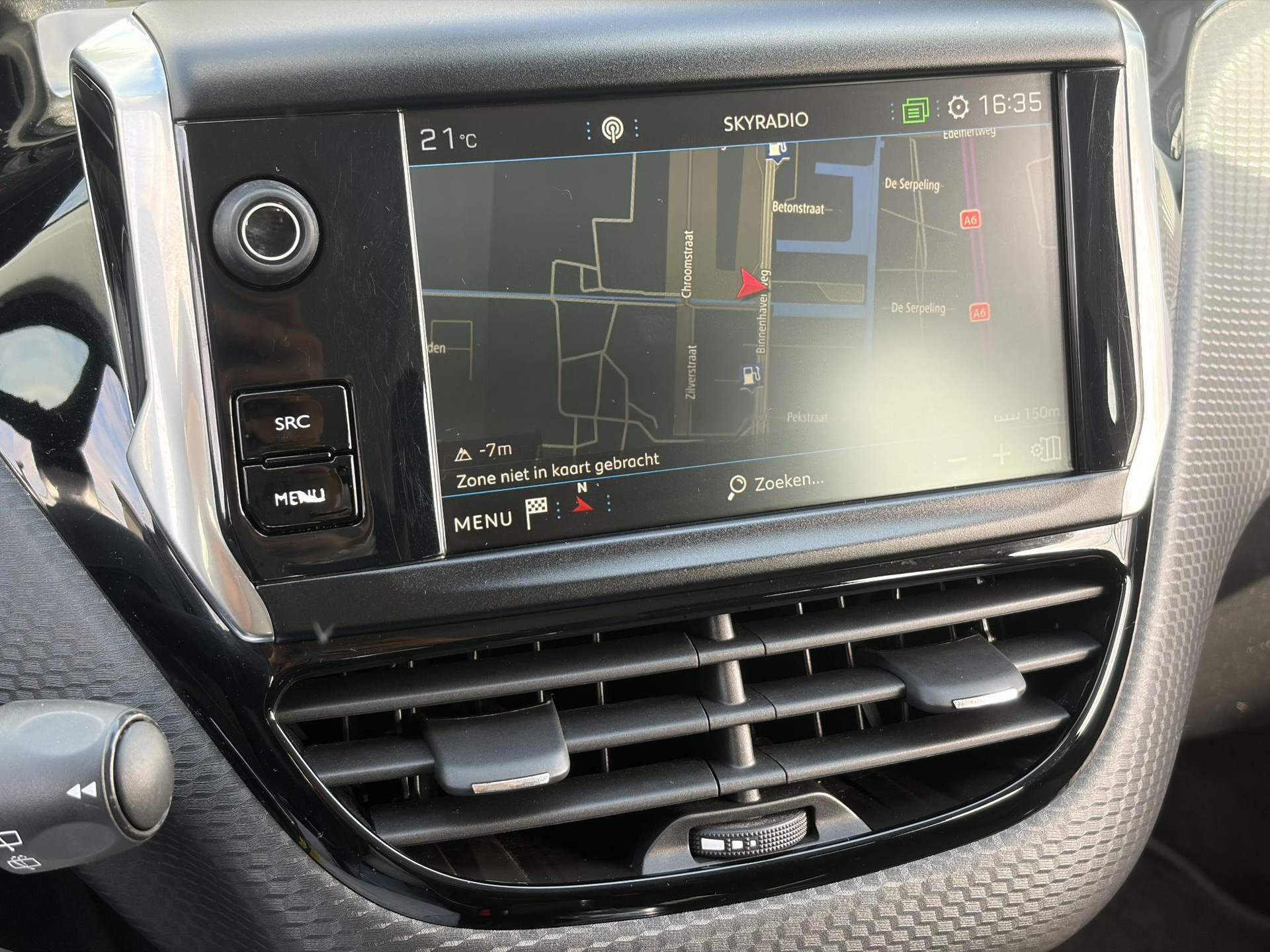 Peugeot 2008 1.2 PureTech Blue Lion 2e Eigenaar,131pk,Carplay,Navi,Dealer Onderhouden,6 Bak,D-riem vv in 2024,Pdc,N.A.P,Apk tot 04-2027
