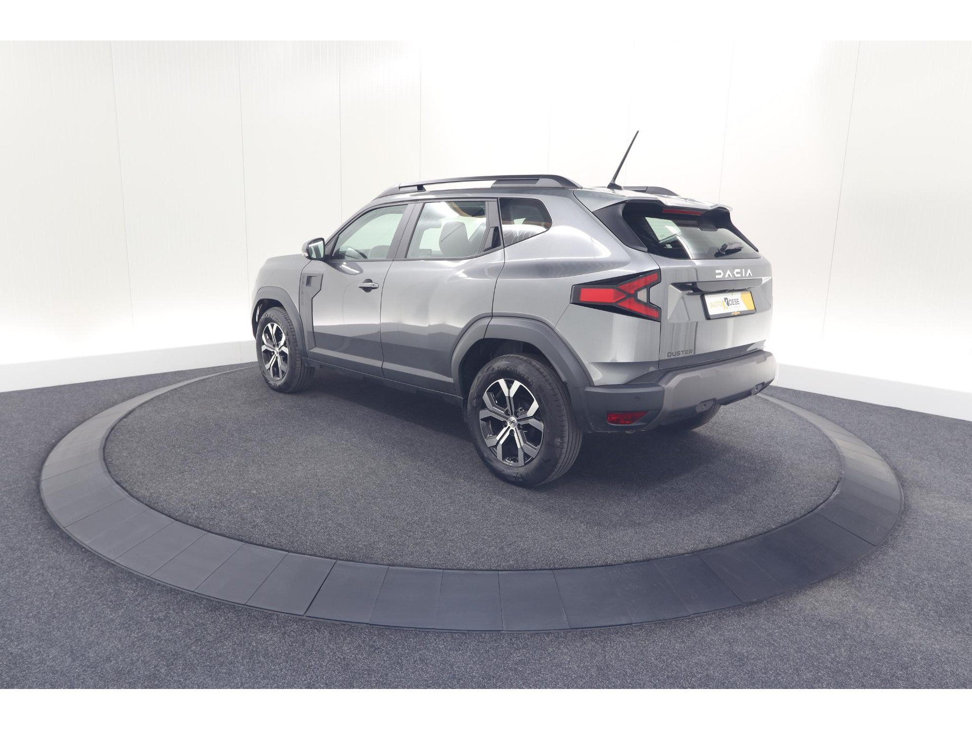 Dacia Duster Mild Hybrid 130 Expression | Camera | Stoelverwarming | Apple Carplay | Navigatie