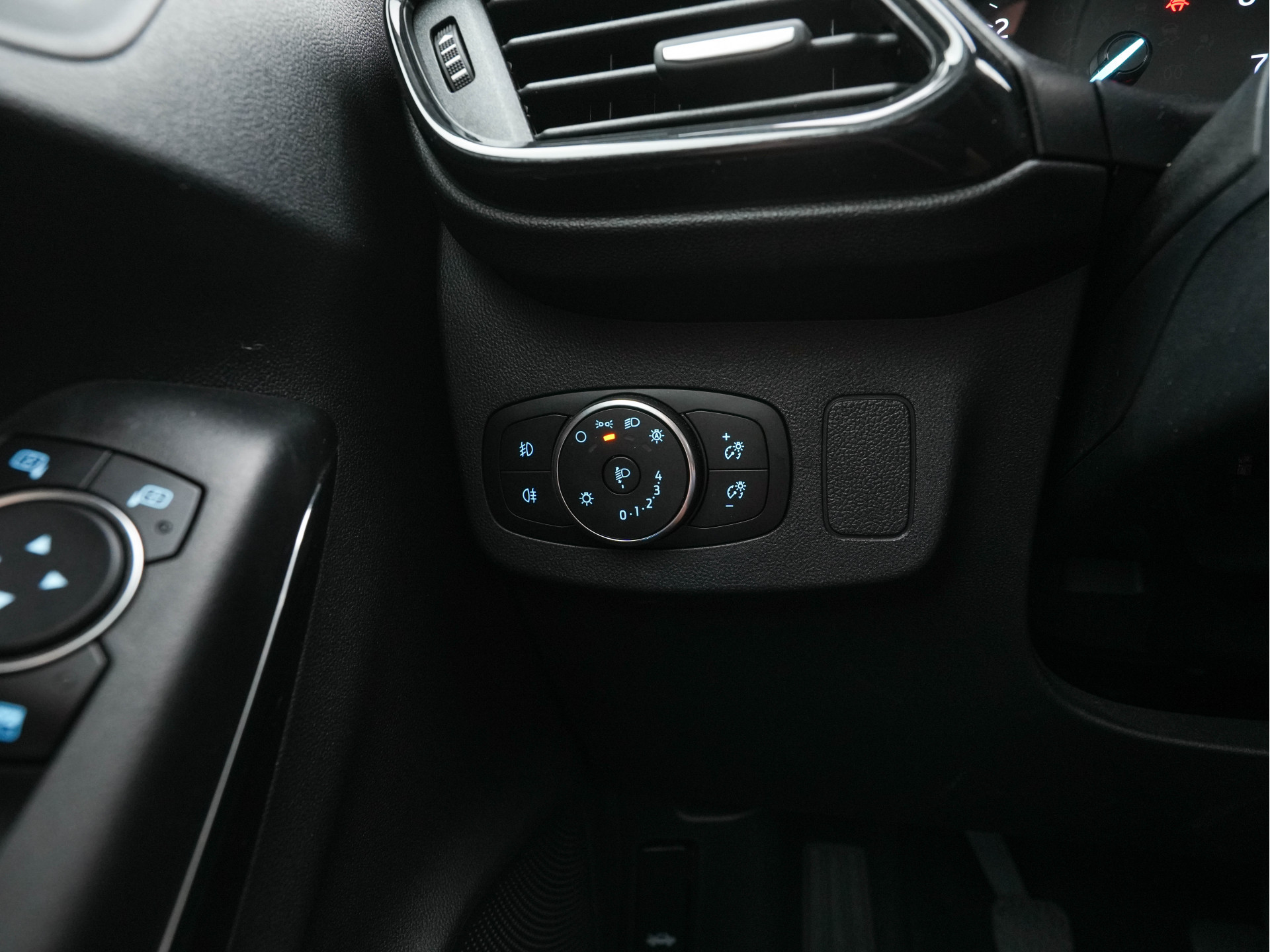 Ford Puma 1.0 EcoBoost Hybrid Titanium *NAVI-FULLMAP | FULL-LED | SPORT-SEATS | DAB+ | ECC | CARPLAY | PDC | CRUISE | TOWBAR | LANE-ASSIST | 17''ALU *