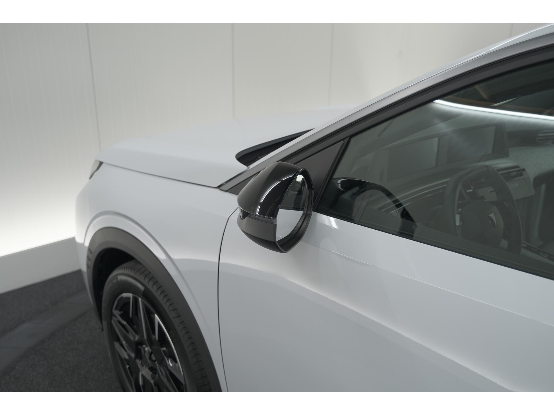 Peugeot 3008 136 Hybrid e-DCS6 Allure | Stoelverwarming | Camera | Apple Carplay