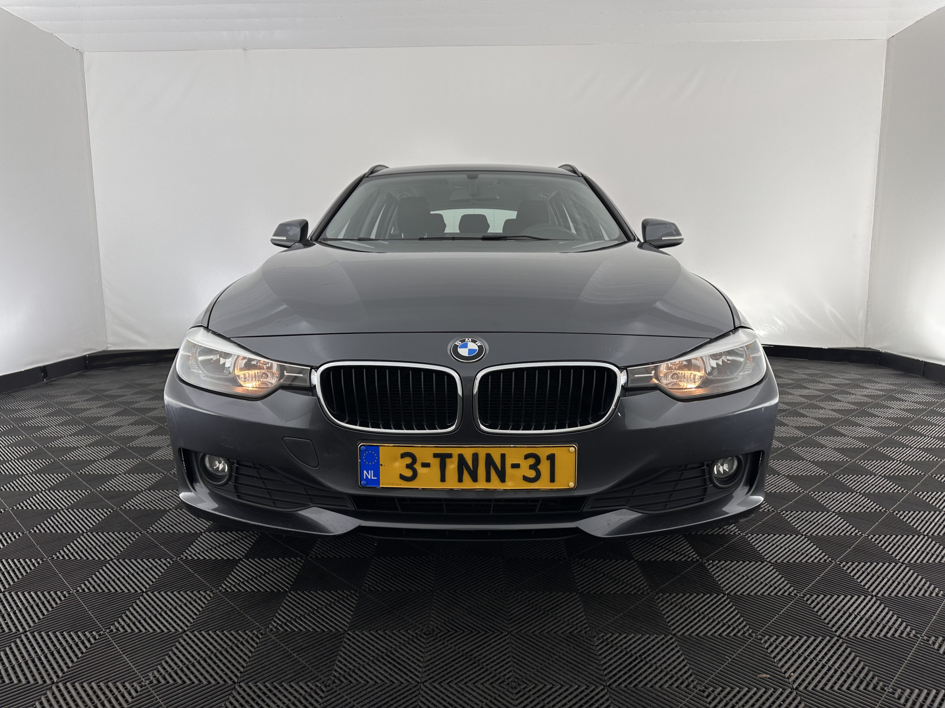BMW 3-serie Touring 316i Business Aut. *NAVI-FULLMAP | SPORT-SEATS | AIRCO | CRUISE | 18''ALU*