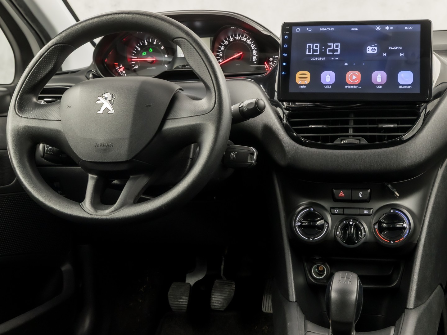 Peugeot 208 1.0 VTi Sport (SCHERM, BLUETOOTH, ELEK RAMEN, SPORTSTOELEN, CRUISE, NIEUWE APK, NIEUWSTAAT)