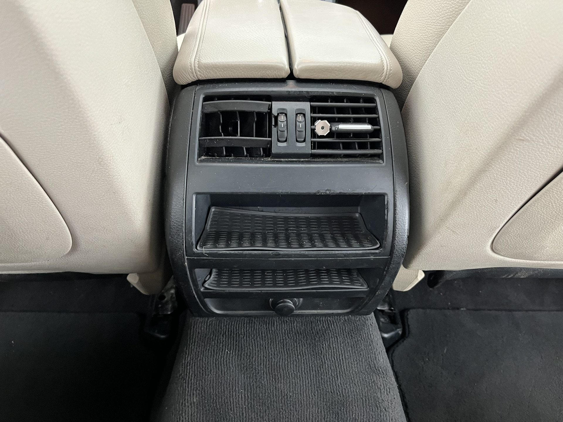 BMW 5-serie Touring 520d M-Sportpack High Executive Aut. *PANO | LEATHER | XENON | HEATED-SPORTSEATS | HIFI-SOUND | NAVI-FULLMAP | PRIVACYGLASS | SHIFTPADDLES | HEAD-UP | 18''ALU*