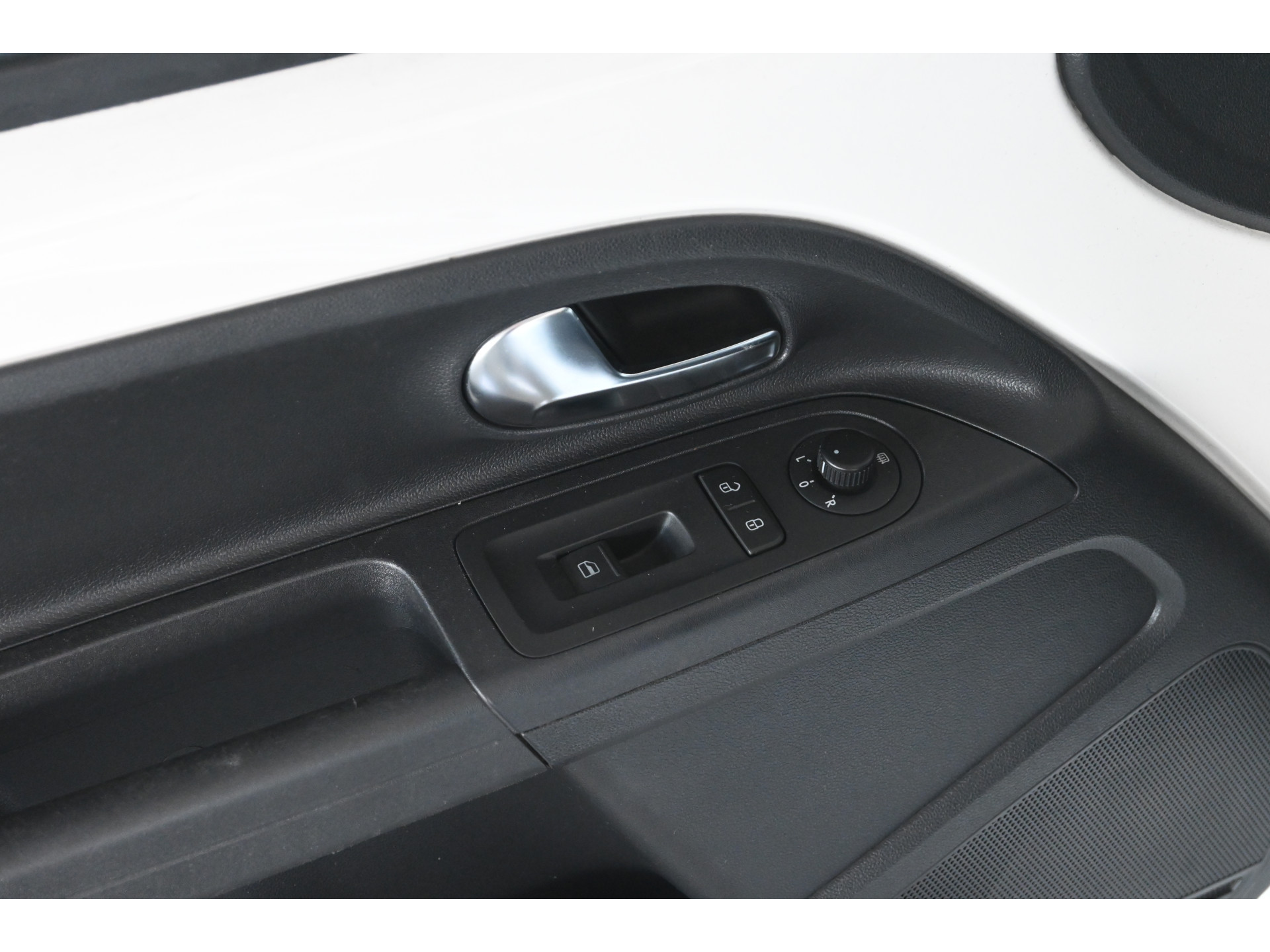 SEAT Mii 1.0 Style Sport Airco Cruise Control All in Prijs! Inruil Mogelijk!