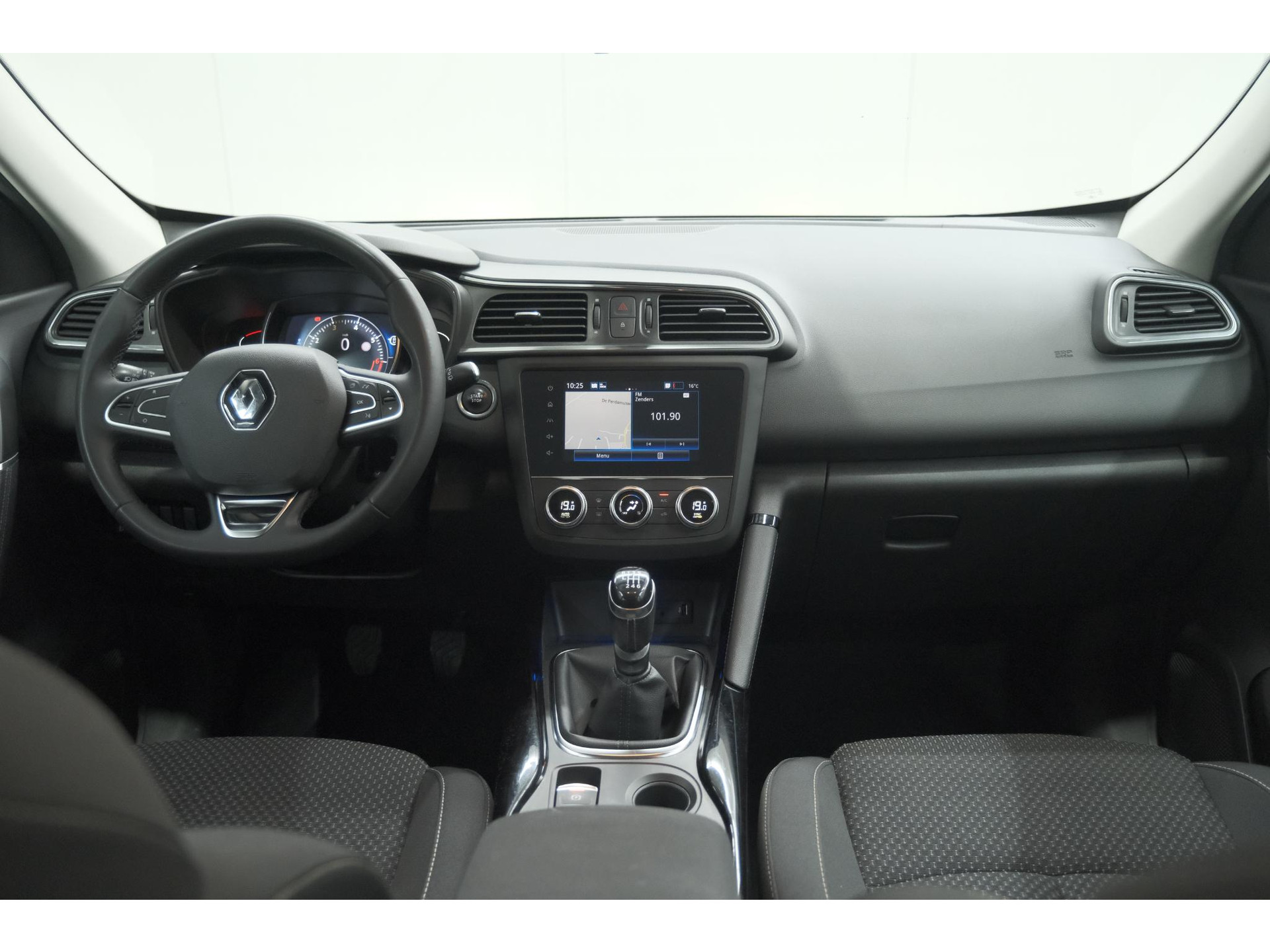 Renault Kadjar 1.3 TCe 140 Zen | Trekhaak | Apple Carplay | Navigatie | Parkeersensoren voor + Achter