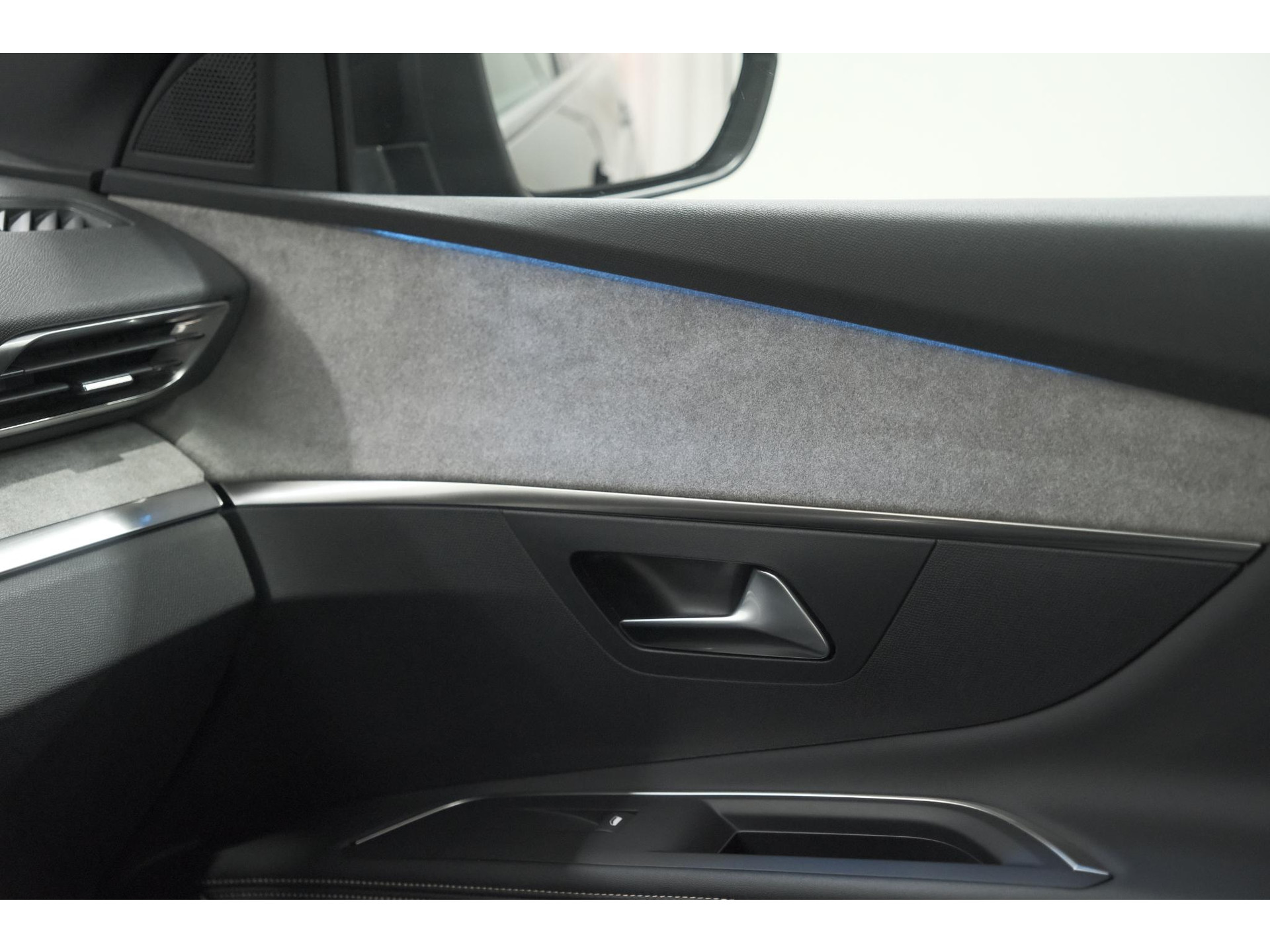 Peugeot 3008 PureTech 130 EAT8 GT Black Pack | Camera | Adaptieve Cruise Control | Elektronische Kofferklep | Apple Carplay