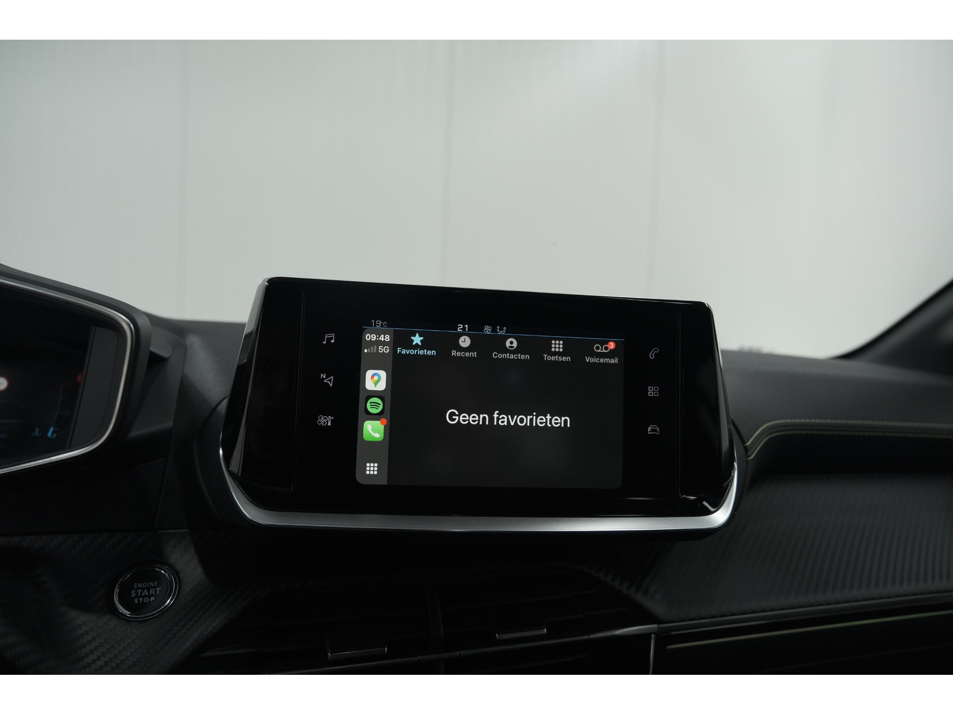 Peugeot 208 PureTech 100 GT | Camera | Adaptieve Cruise Control | Navigatie | Apple Carplay