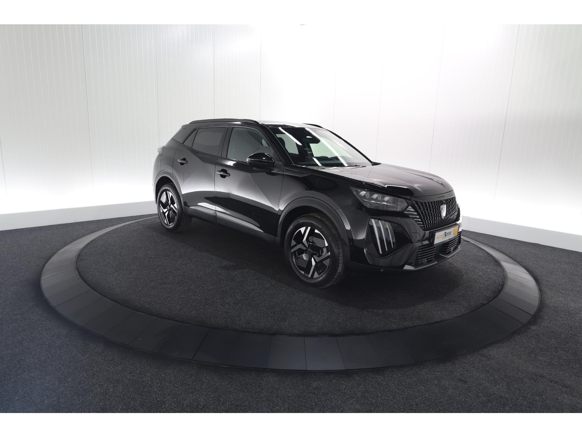 Peugeot 2008 PureTech 130 EAT8 GT | 360 Camera | Adaptieve Cruise Control | Dodehoekdetectie | Apple Carplay