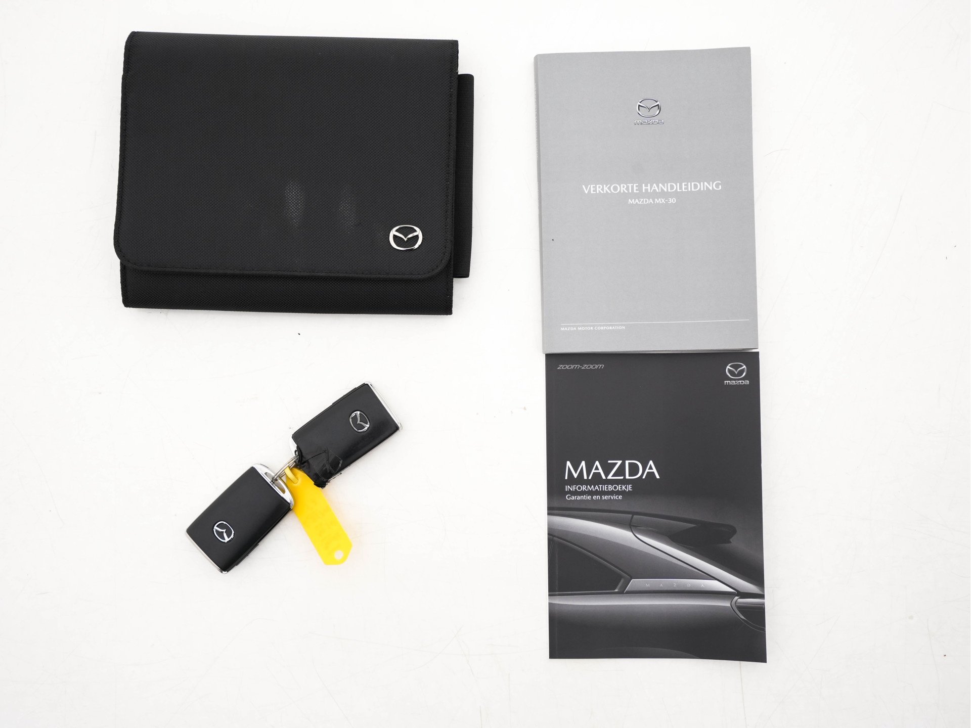 Mazda MX-30 e-SkyActiv 145 Comfort 36 kWh {SOH-94%} (INCL-BTW) *NAVI-FULLMAP | ADAPTIVE-CRUISE | BLIND-SPOT | FULL-LED | KEYLESS | CAMERA | DAB+ | HEAD-UP | DIGI-COCKPIT | COMFORT-SEATS | CCS-FASTLOADER | 18''ALU*