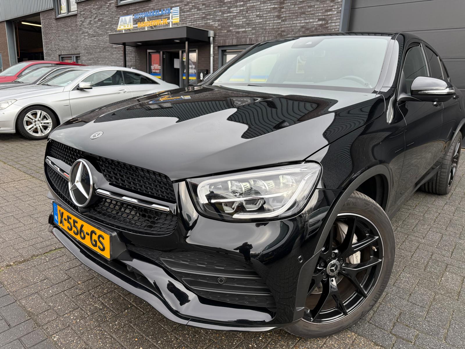Mercedes-Benz GLC-klasse Coupé 300e 4MATIC Premium | 1E EIGENAAR | 3/6/12MND GARANTIE | DAB | LED | CARPLAY | SFEERVERLICHTING | CRUISE | CAMERA |