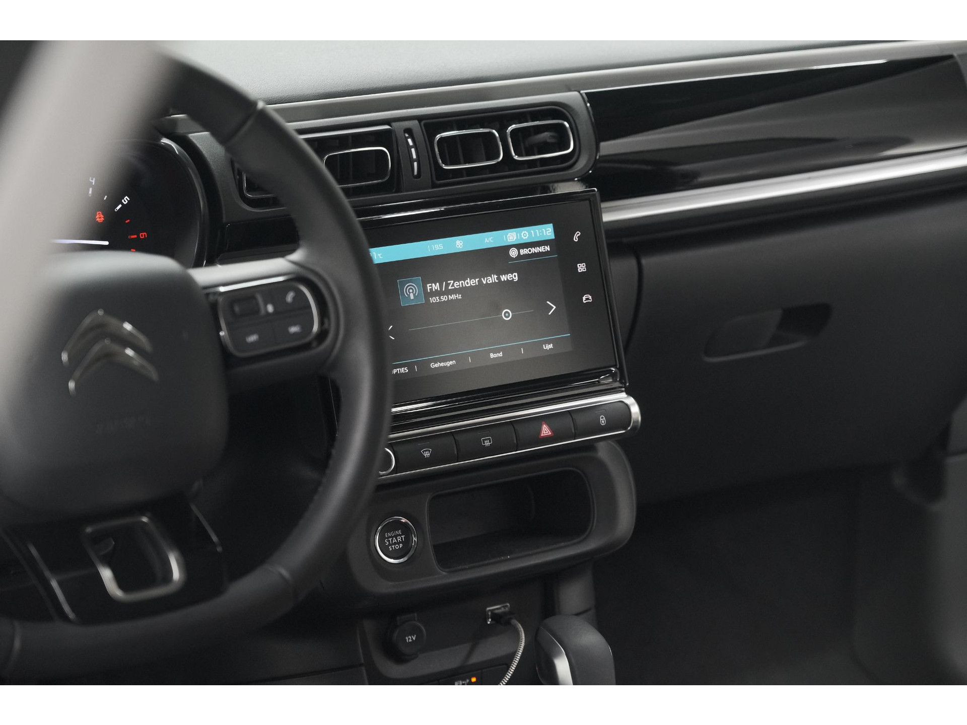 Citroen C3 PureTech 110 EAT6 Max | Camera | Parkeersensoren | Navigatie | Apple Carplay