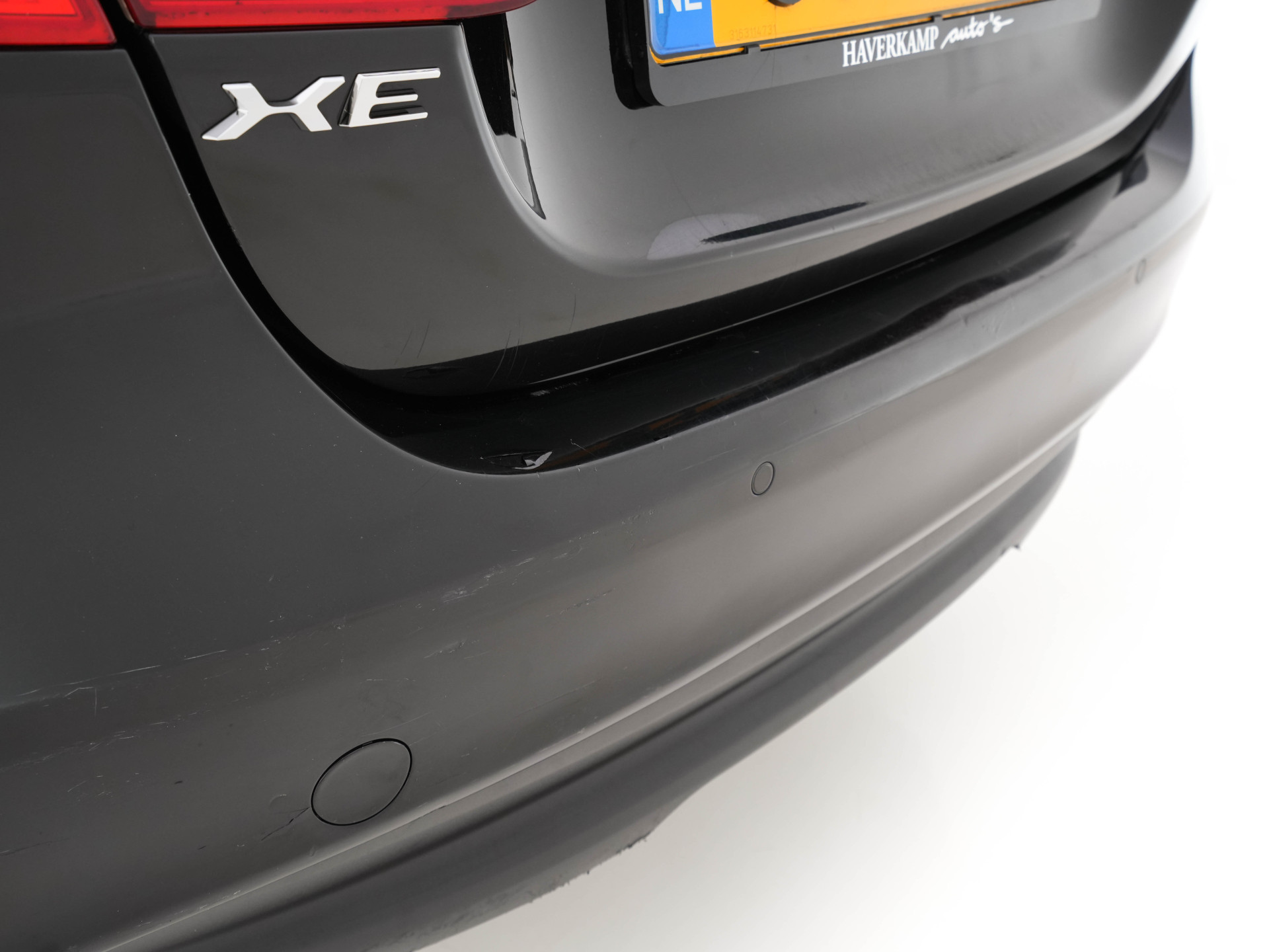 Jaguar XE 2.0 D Pure ( ⚠️ ) Aut. *LEATHER | NAVI-FULLMAP | HEATED-COMFORTSEATS | CAMERA | ECC | SHIFT-PADDLES | LANE-ASSIST | PDC | SHIFT-PADDLES | LANE-ASSIST | JAGUAR-AUDIO | CRUISE | 17''ALU*