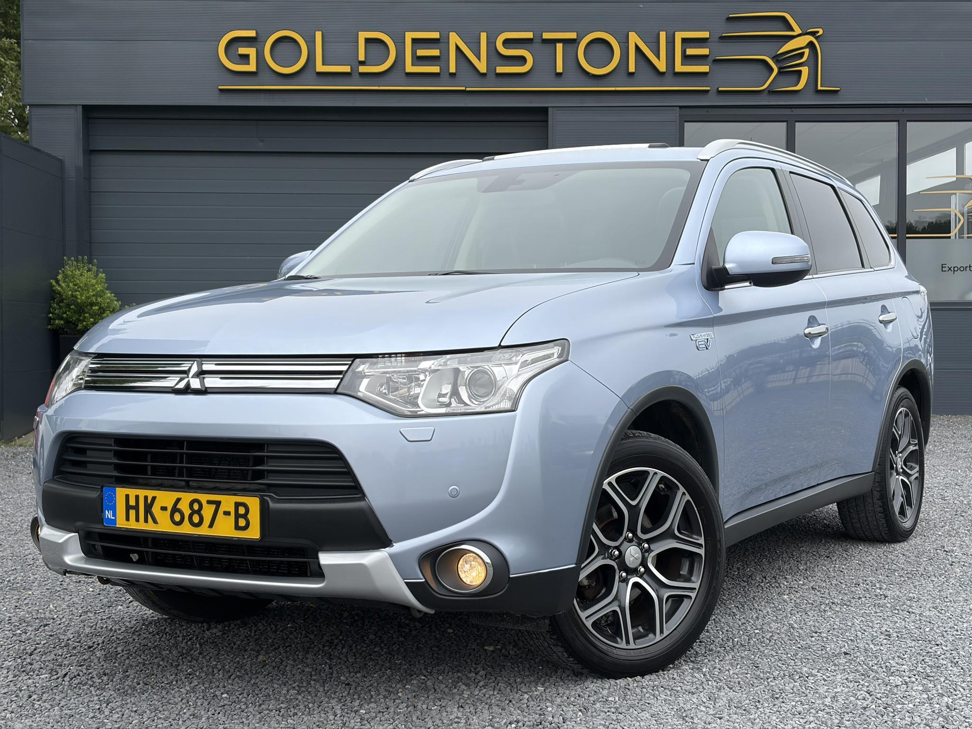 Mitsubishi Outlander 2.0 PHEV Executive Edition Trekhaak,Schuifdak,Leder,Stoelverw-Koeling,Camera,Navi,Keyless,Clima,Cruise,Lm velgen,Pdc,V+A,Rijstrooksensor,Extra velgen,N.A.P,Nieuwe Apk bij Aflevering