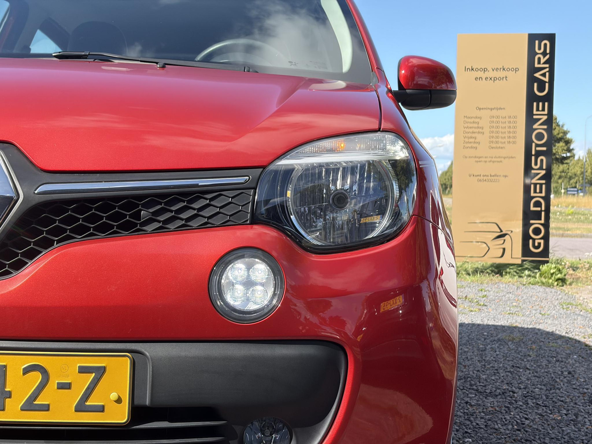 Renault Twingo 1.0 SCe Dynamique Dealer Onderhouden l Airco l Cruise l Recent beurt gehad l Lm velgen l Weinig Km l N.A.P l Apk tot 05-2027
