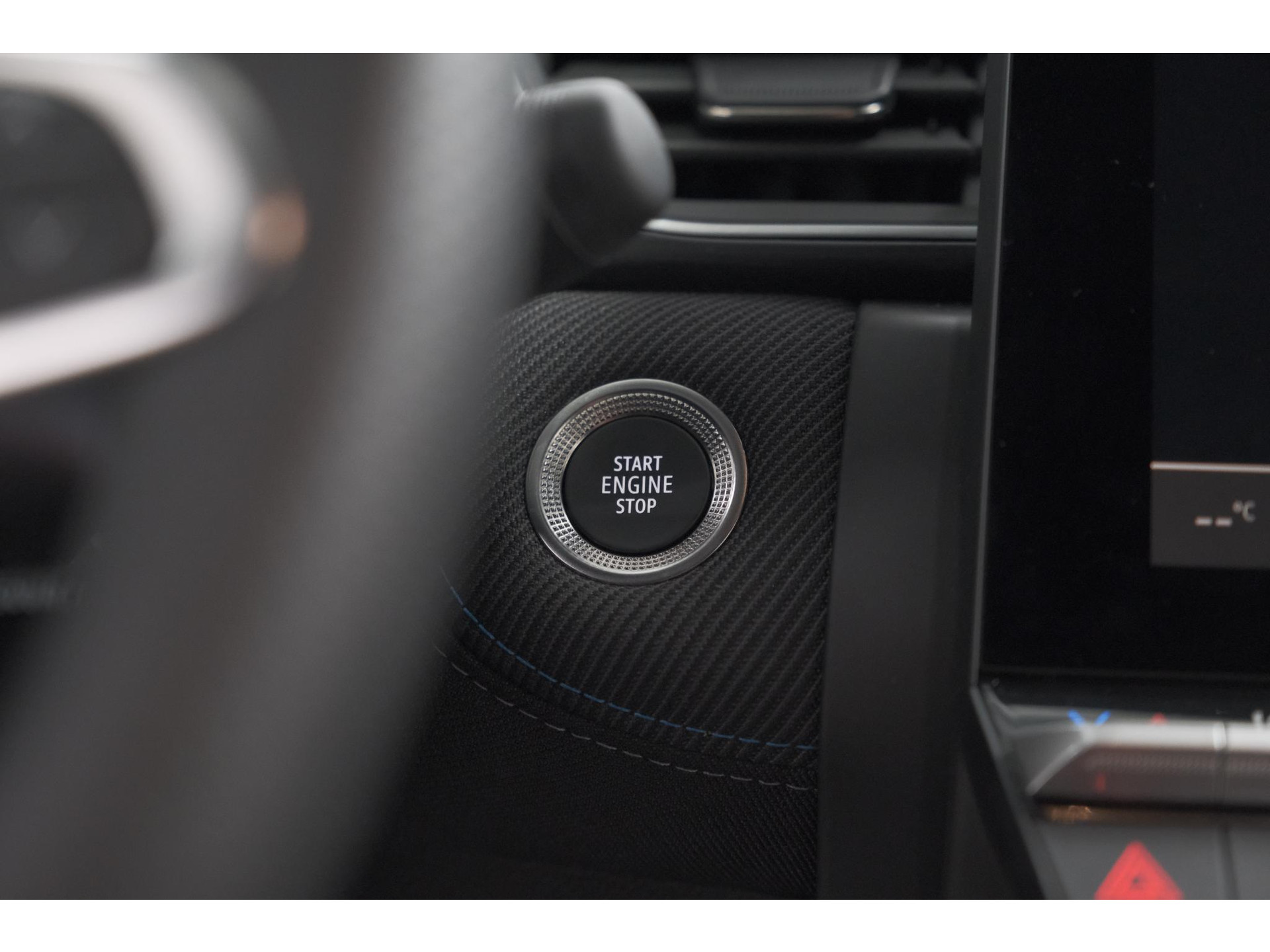 Renault Captur 1.8 E-Tech Full Hybrid 160 Esprit Alpine | Rondom Camerazicht | Dodehoekdetectie | Adaptieve Cruise Control