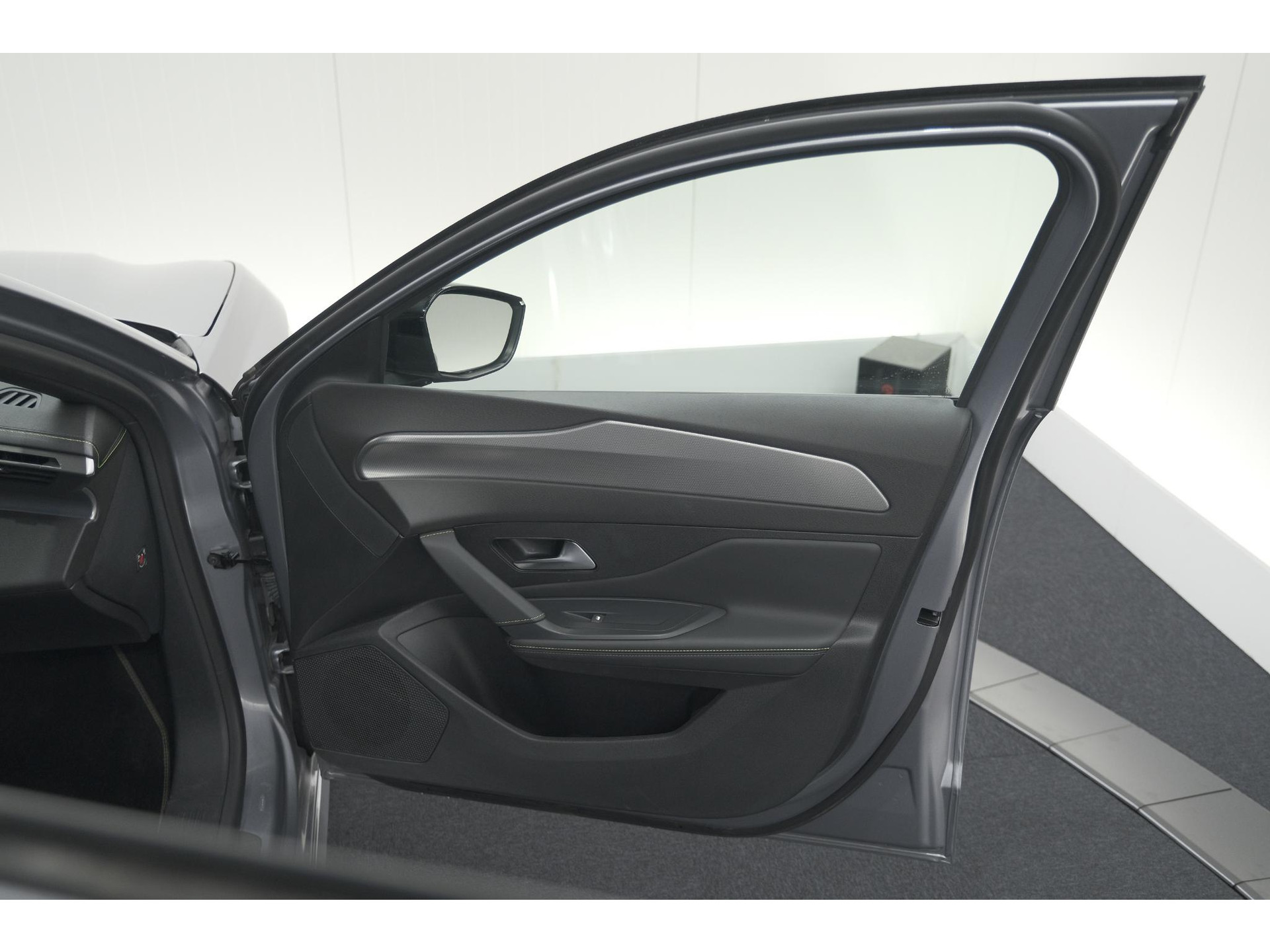 Peugeot 308 SW 1.2 Hybrid 136 e-DCS6 GT | Camera | Adaptieve Cruise Control | Apple Carplay