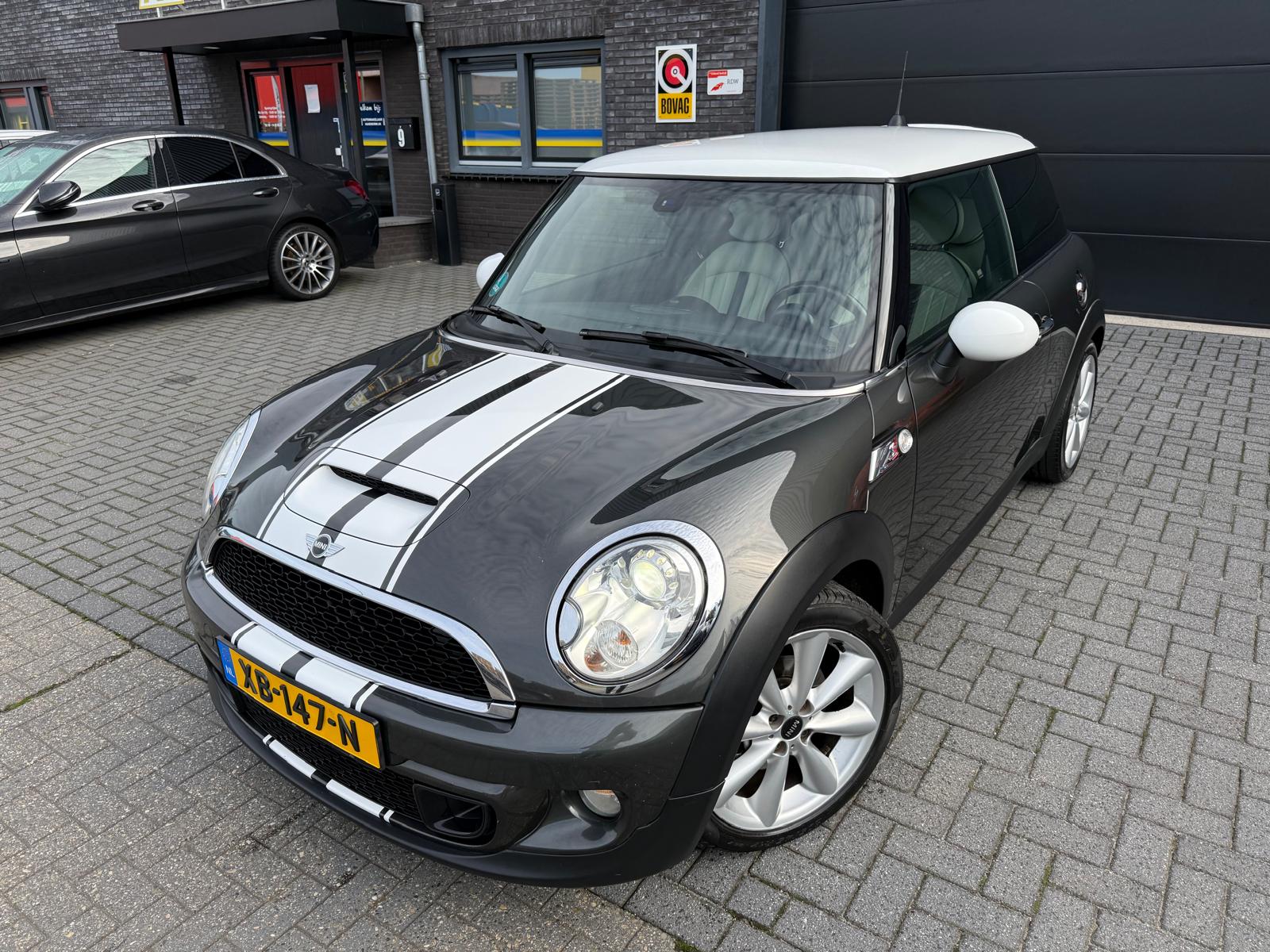 MINI 3-Deurs 2.0 Cooper SD Monte Carlo | 3/6/12 MND GARANTIE | AUTOMAAT | CRUISE | XENON | GOED ONDERHOUDEN | BLUETOOTH | CLIMA |
