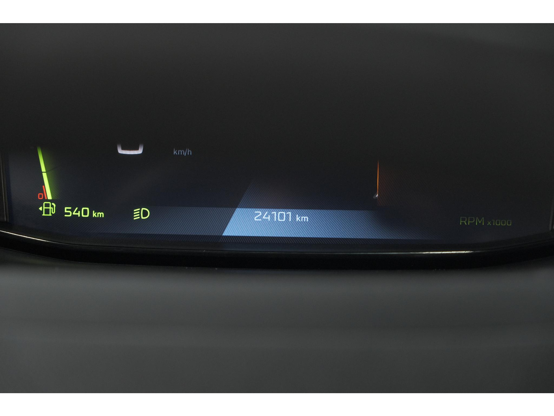 Peugeot Partner 1.5 BlueHDi 130 EAT8 S&S L1 | Trekhaak | Laadruimte-Pakket | Camera | Dodehoekdetectie