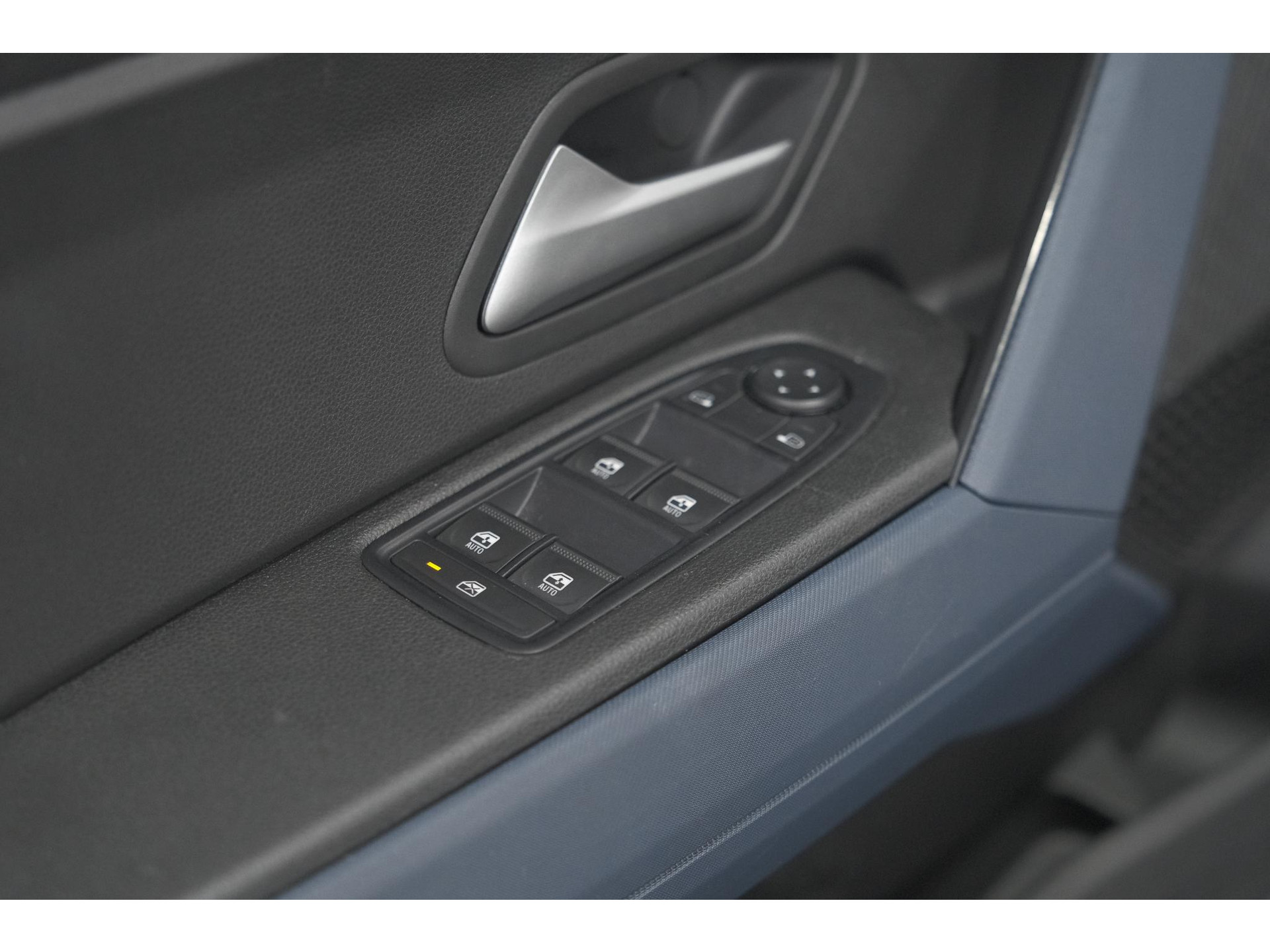 Dacia Duster Mild Hybrid 130 Expression | Camera | Stoelverwarming | Apple Carplay | Navigatie