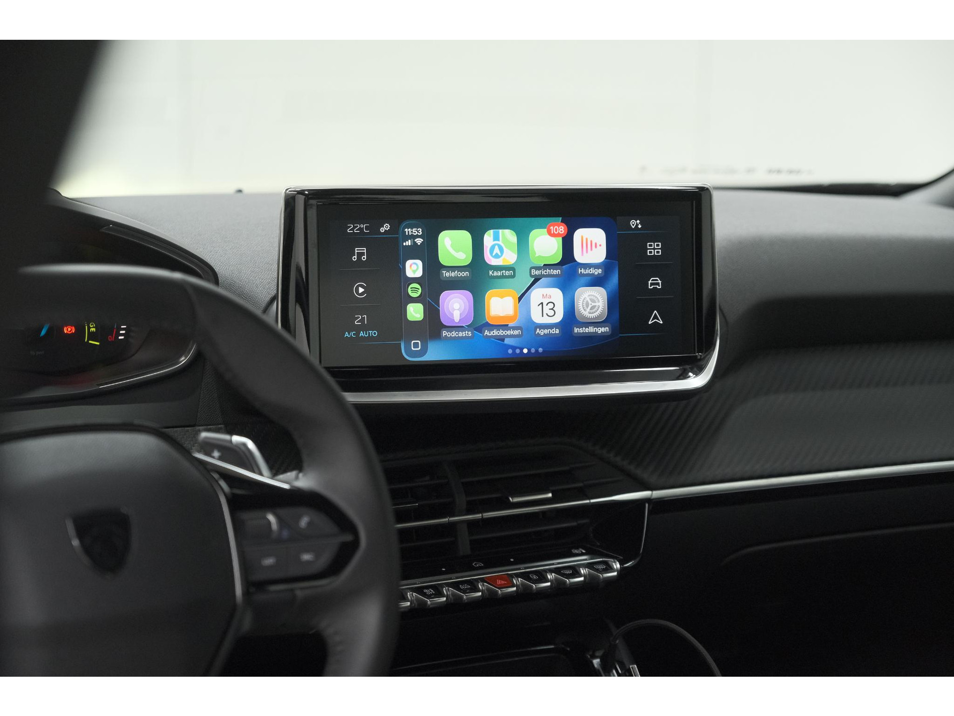 Peugeot 2008 1.2 Hybrid 136 Style | Apple Carplay | Parkeersensoren | Climate Control