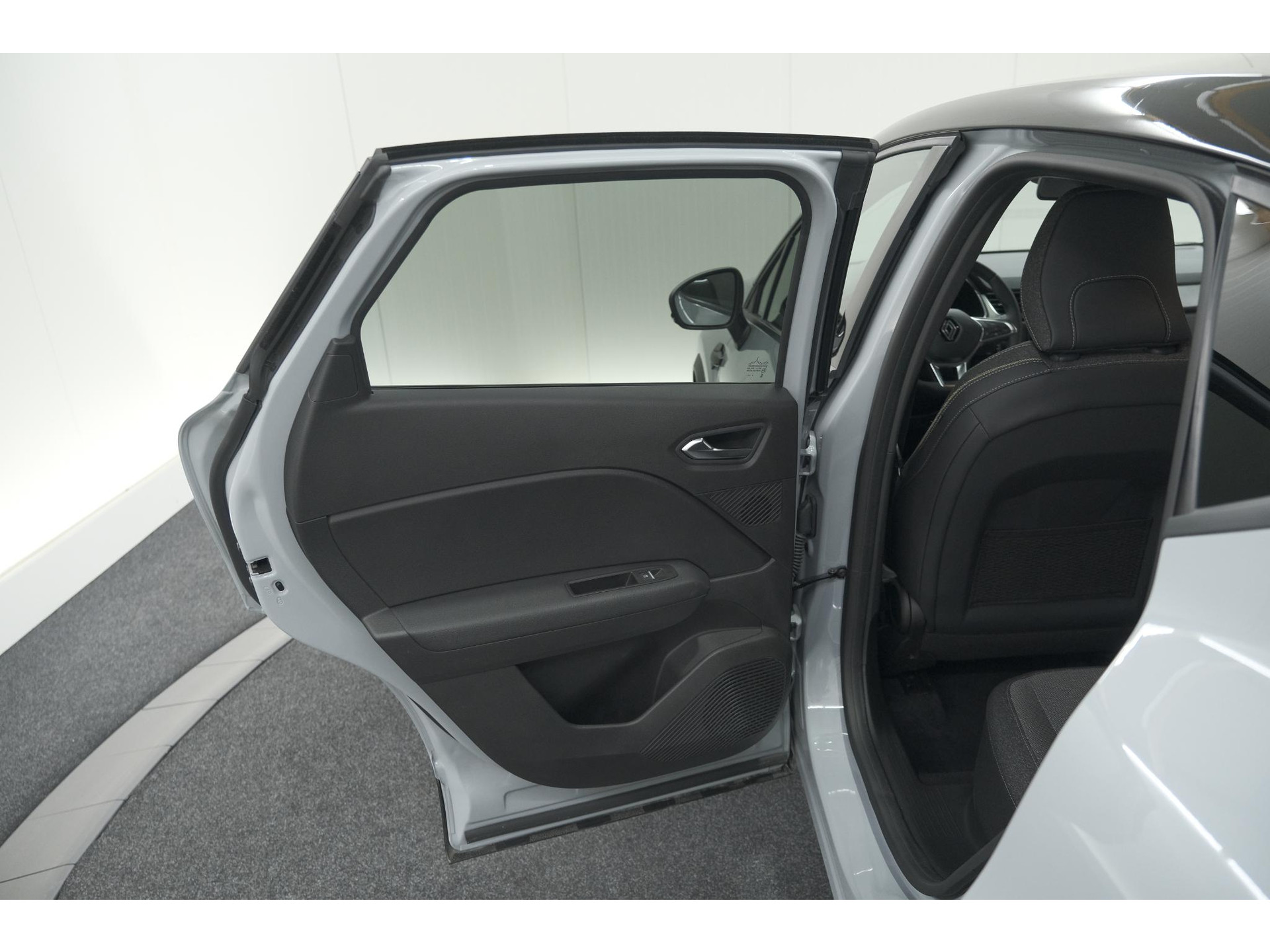 Renault Captur Mild Hybrid 160 EDC Techno | Camera | Navigatie | Apple Carplay | Pack Full Screen