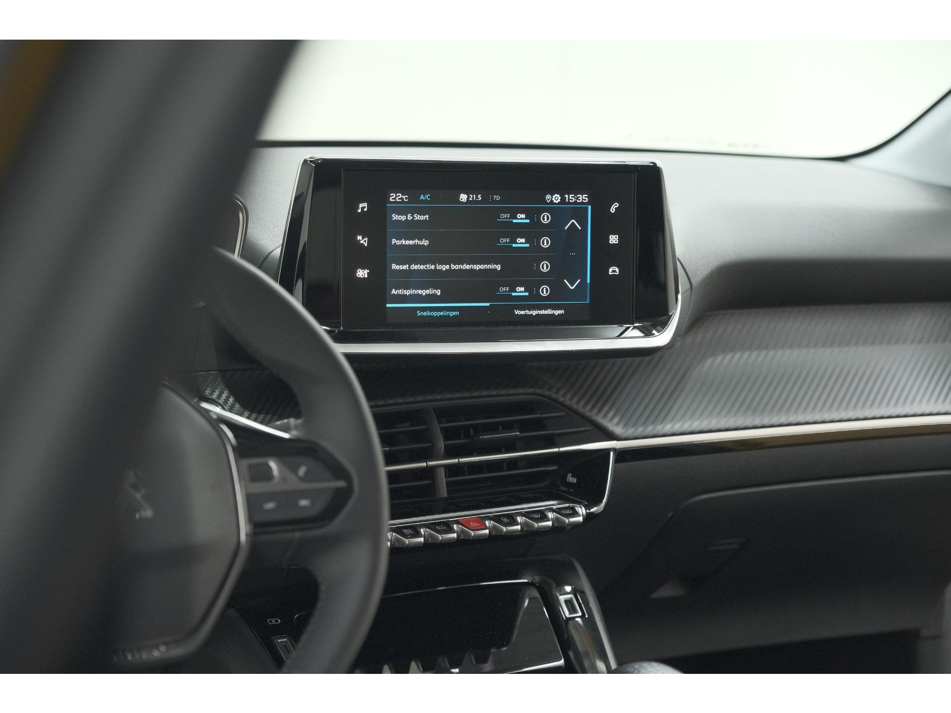 Peugeot 208 PureTech 100 Allure | Adaptieve Cruise Control | Camera | Apple Carplay