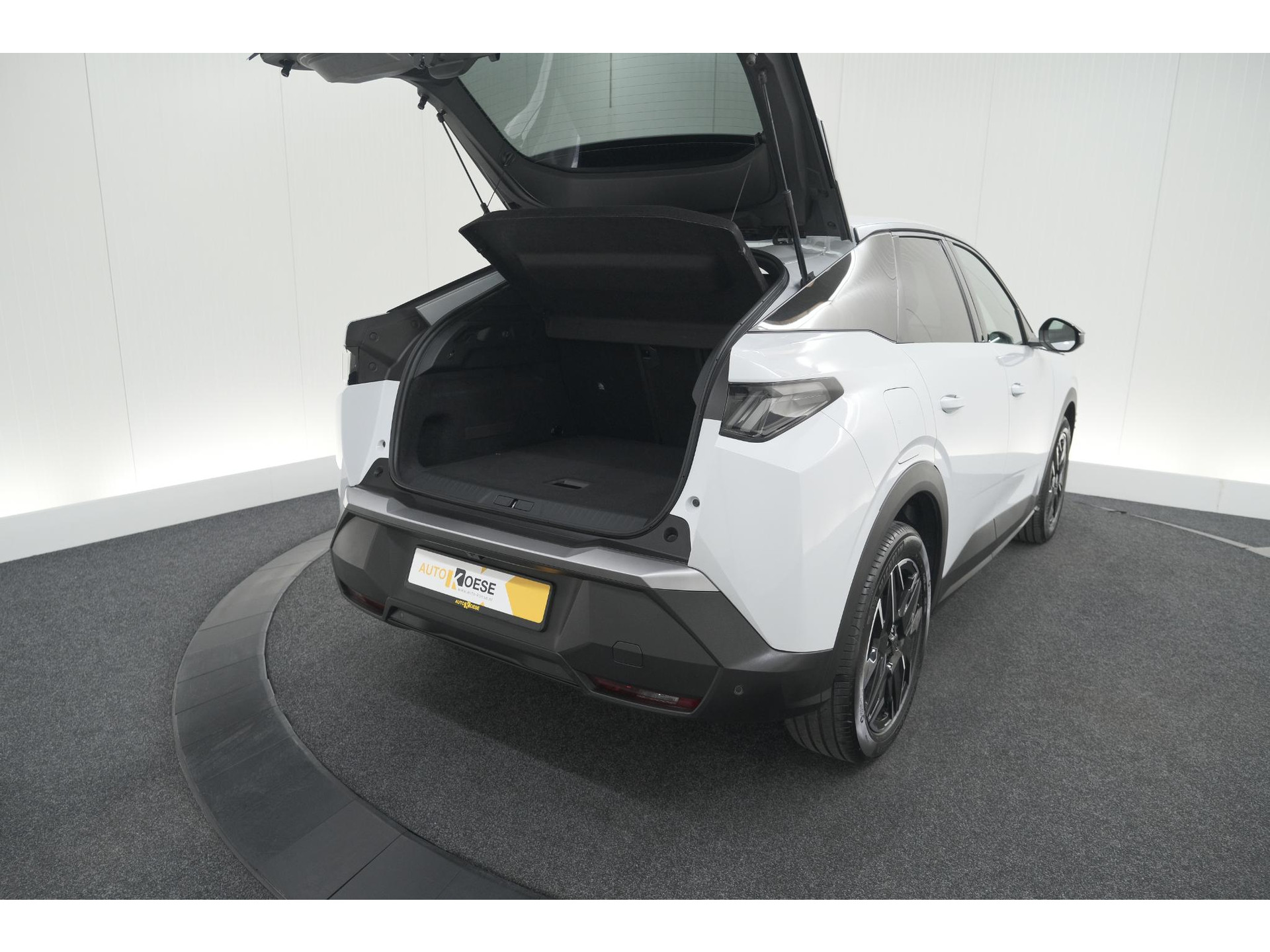 Peugeot 3008 136 Hybrid e-DCS6 Allure | Stoelverwarming | Camera | Apple Carplay