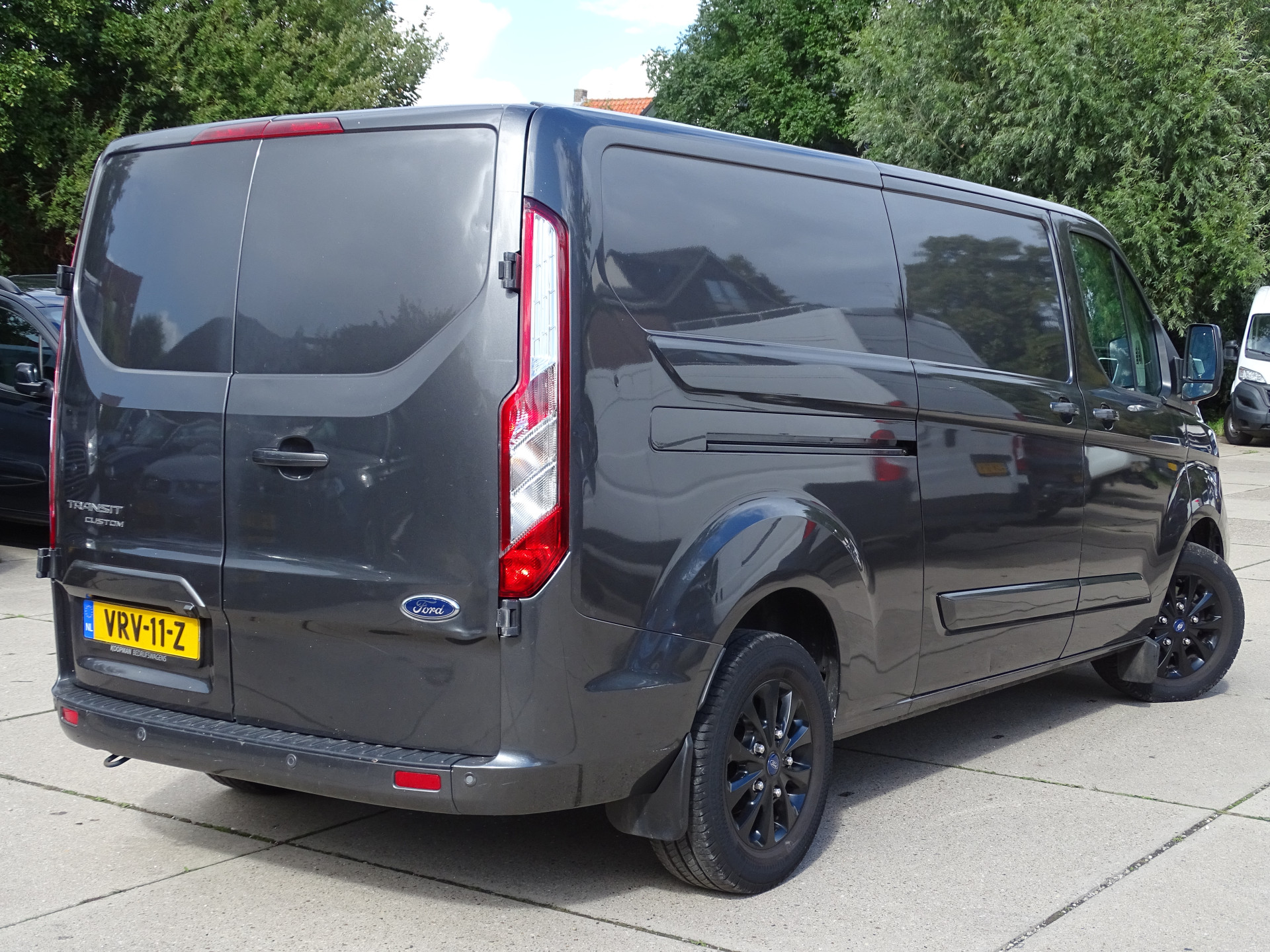 Ford Transit Custom 2.0 TDCI 177 pk L2H1 Limited