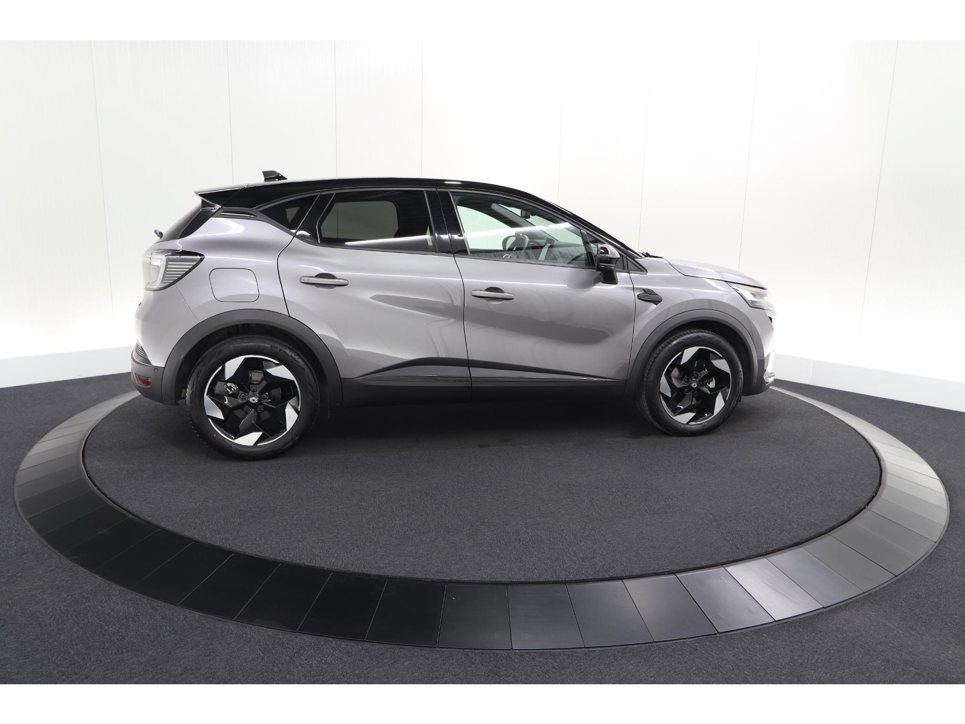 Renault Captur 1.6 E-Tech Full Hybrid 145 Techno | Camera | Navigatie | Apple Carplay | Parkeersensoren