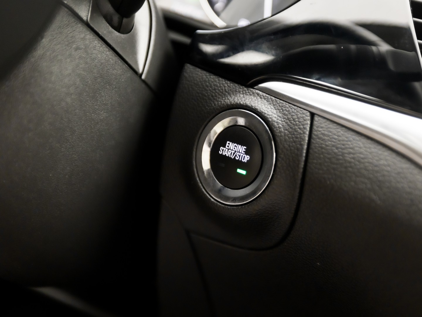 Opel Astra Sports Tourer 1.2 Innovation Sport (APPLE CARPLAY, DIGITALE COCKPIT, GROOT NAVI, CLIMATE, CAMERA, TREKHAAK, SPORTSTOELEN, GETINT GLAS, KEYLESS, ADAPTIVE CRUISE, NIEUWSTAAT)
