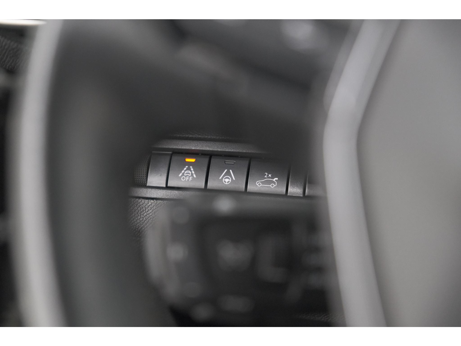 Peugeot 3008 PureTech 130 EAT8 Allure | Camera | Adaptieve Cruise Control | Elektrische Kofferklep