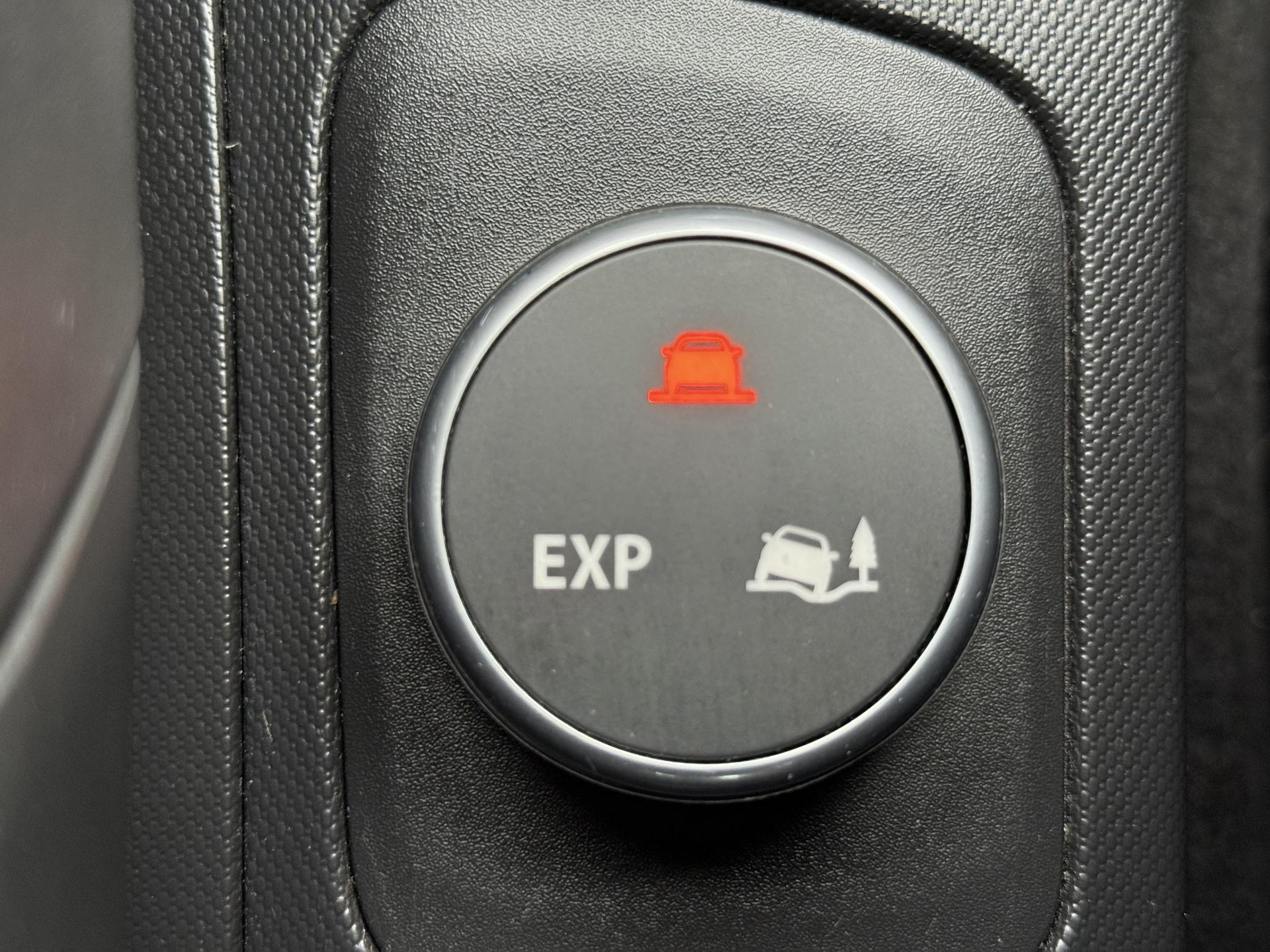Renault Captur 1.2 TCe Xmod 1e Eigenaar,Trekhaak,Camera,Navi,Stoelverw,Keyless,Halfleder,Lm velgen,120pk,Automaat,Pdc,Apk tot 03-2027