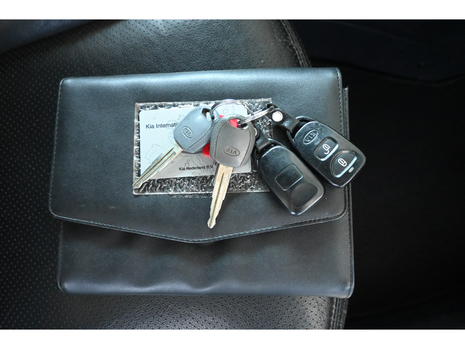 Kia Sportage 2.0 CVVT X-ception Trekhaak Airco Cruise control Leder PDC Android Auto 100% Onderhouden! Inruil Mogelijk!