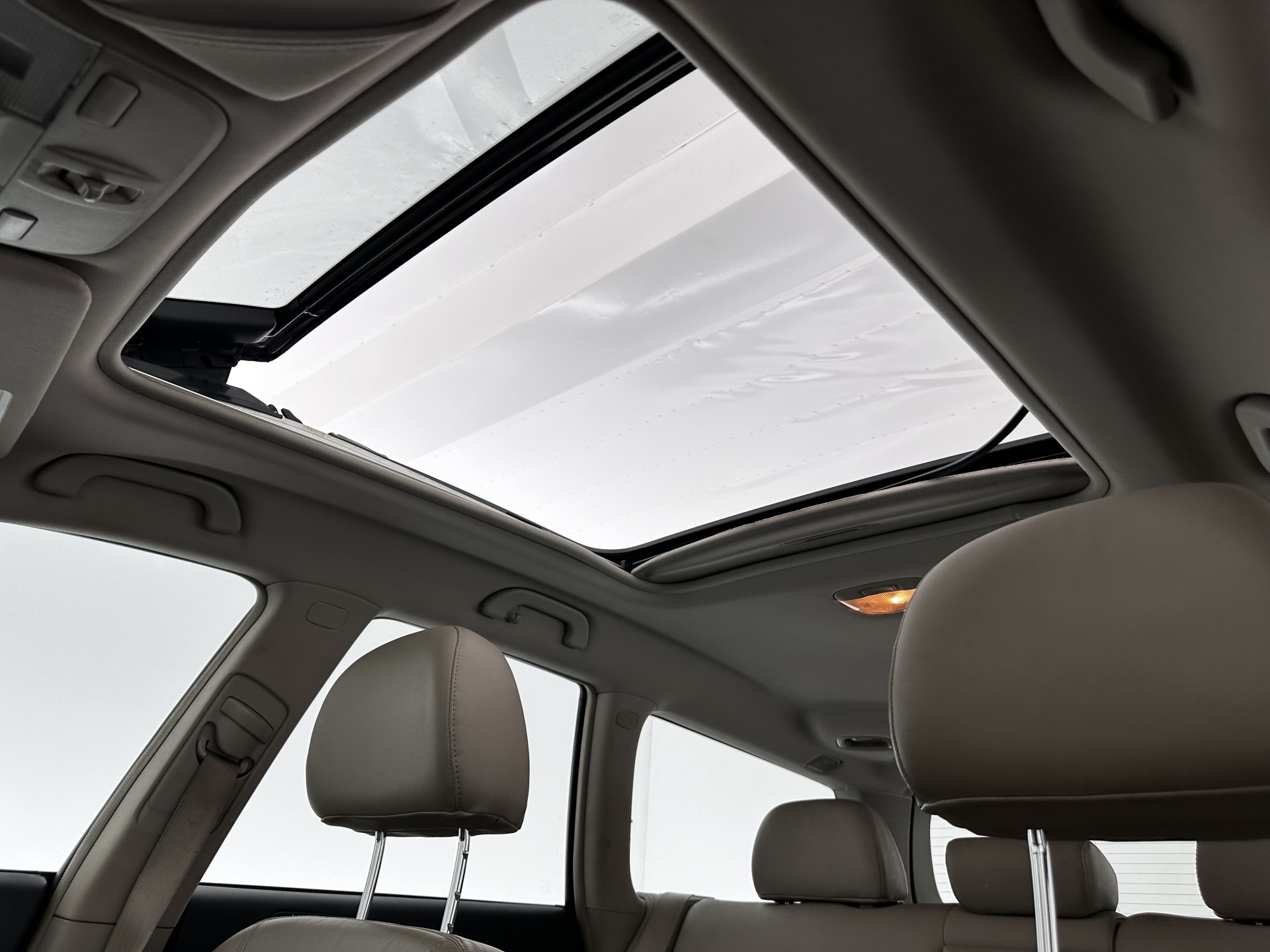 Subaru Legacy Touring Wagon 2.0D Luxury AWD *PANO | LEATHER | XENON | NAVI-FULLMAP | MEMORY-PACK | ECC | PDC | CRUISE | COMFORT-SEATS | 17"ALU*