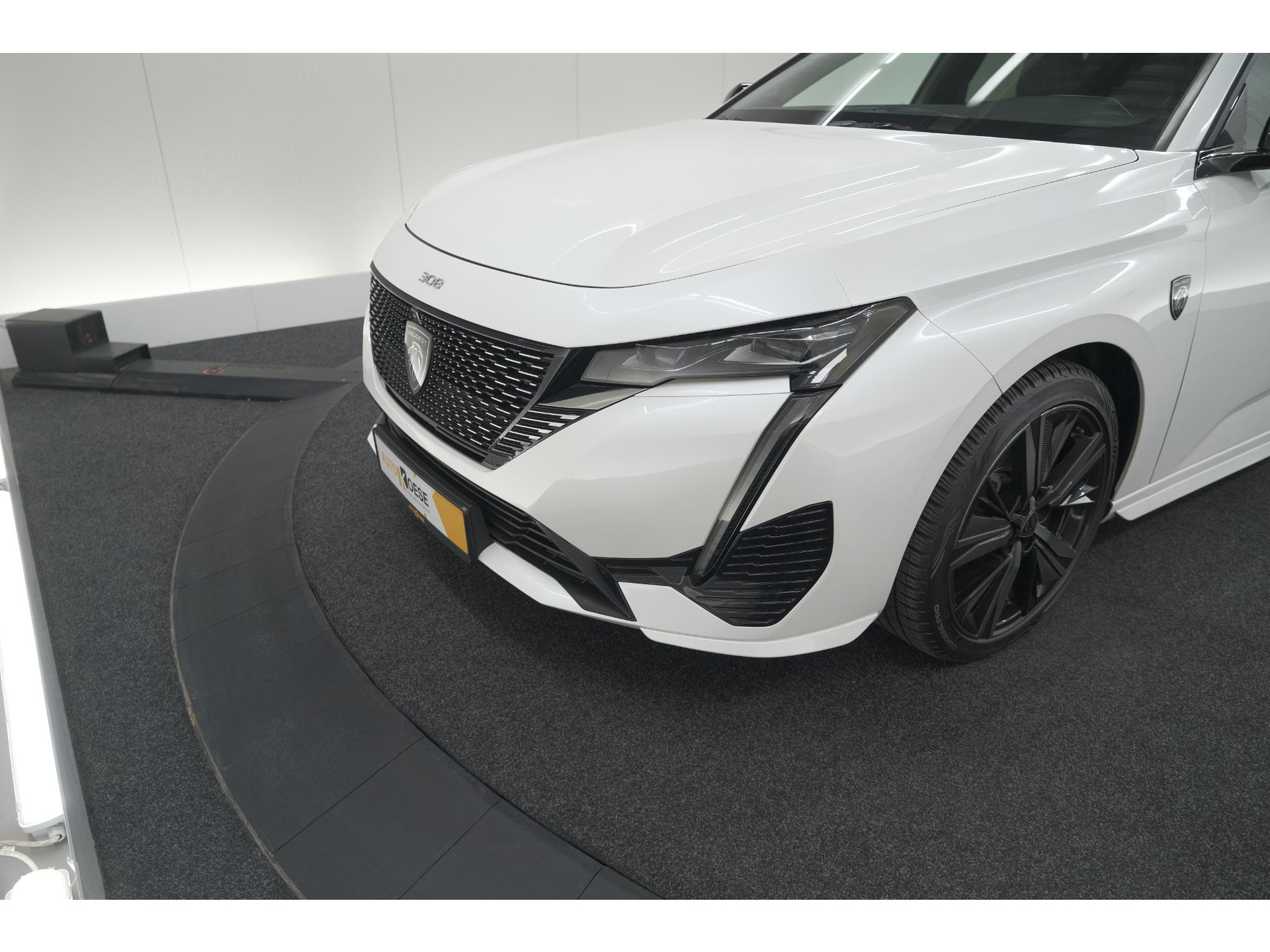 Peugeot 308 PureTech 130 GT | 360 Camera | Stoelen-Pakket | Adaptieve Cruise Control | Apple Carplay