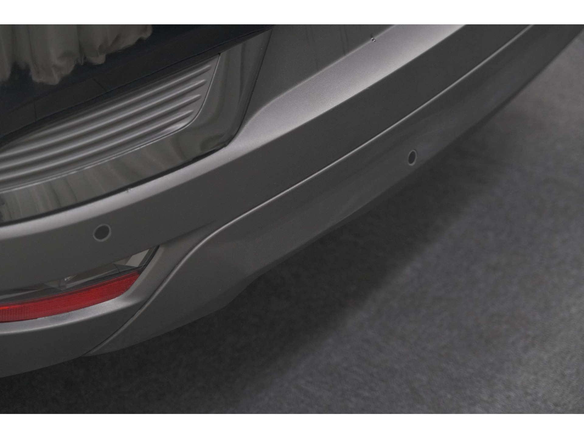 Renault Captur 1.8 E-Tech full hybrid 160 techno | Camera | Adaptieve Cruise Control | Navigatie