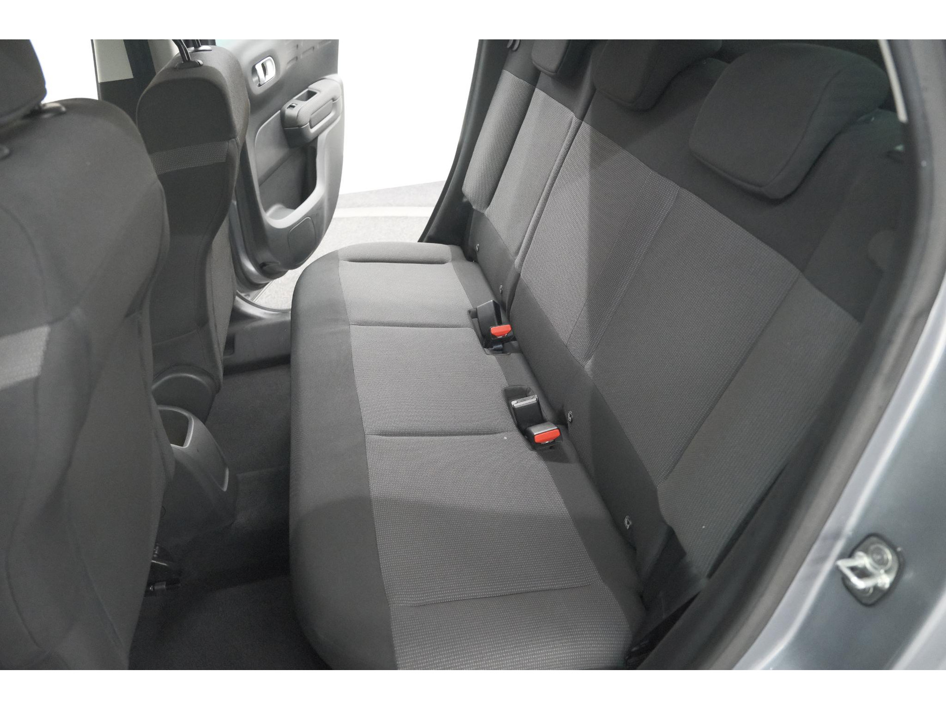 Citroen C3 Aircross PureTech 110 Plus | Parkeersensoren | Navigatie | Apple Carplay | Climate Control