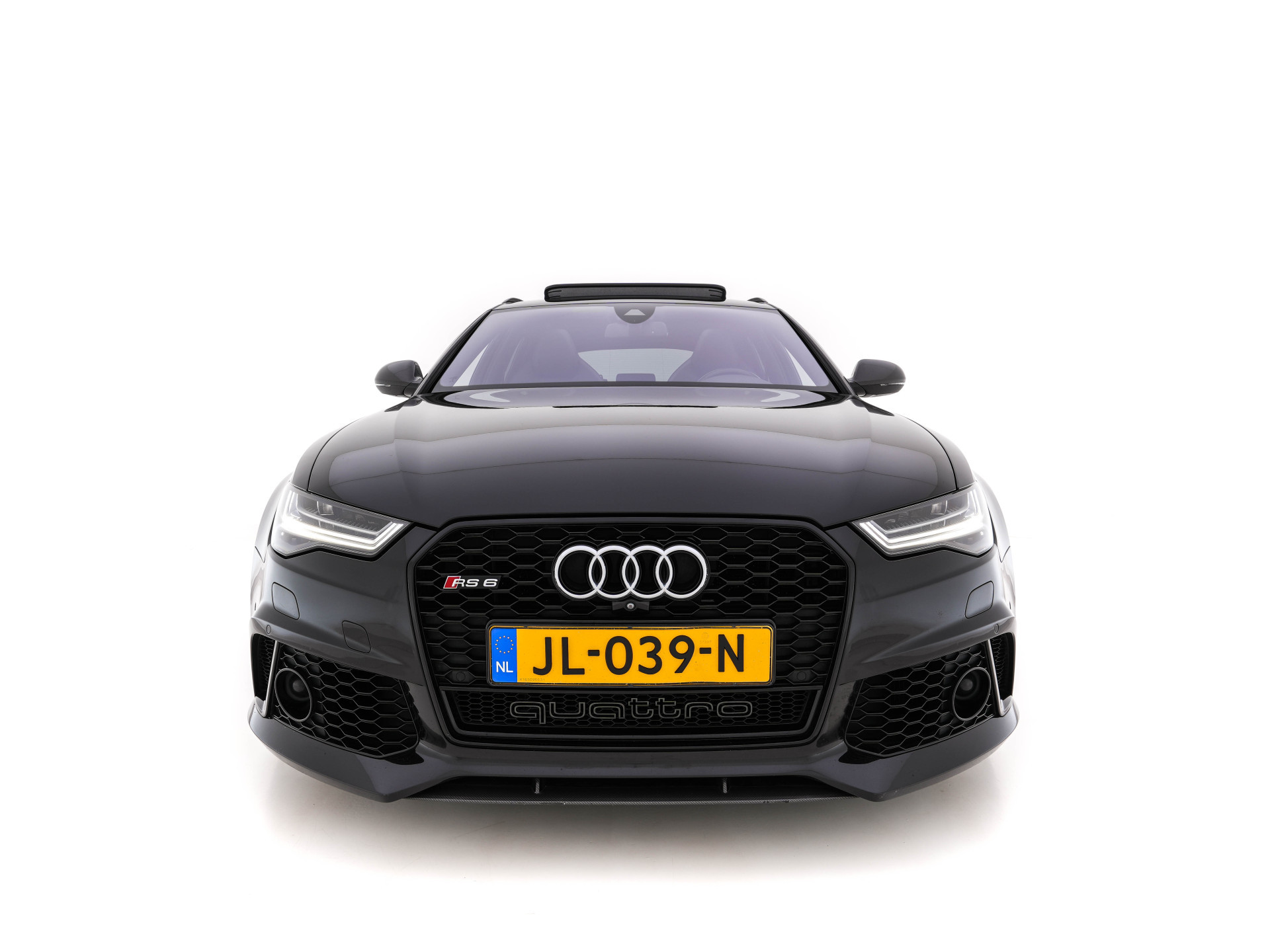 Audi RS6 Avant 4.0 TFSI Quattro *MILLITEK-EXHAUST | CERAMIC-BRAKES | PANO | LEATHER-ALCANTARA | FULL-LED | TOP-VIEW | BLIS | MEMORY-PACK | CARBON-INT. | BOSE-SOUND | LANE-ASSIST | KEYLESS | DAB+ | SPORT-SEATS | SHIFT-PADDLE