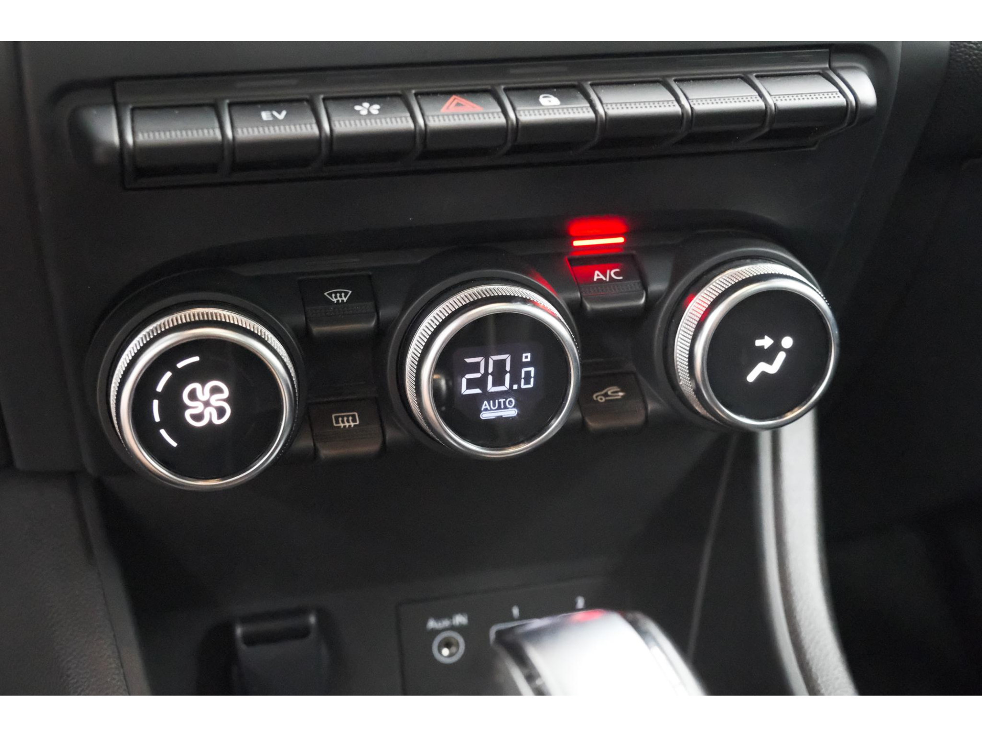 Renault Captur 1.6 E-Tech full hybrid 145 techno | Panoramadak | Camera | Adaptieve Cruise Control | 9.3 Inch Groot Scherm