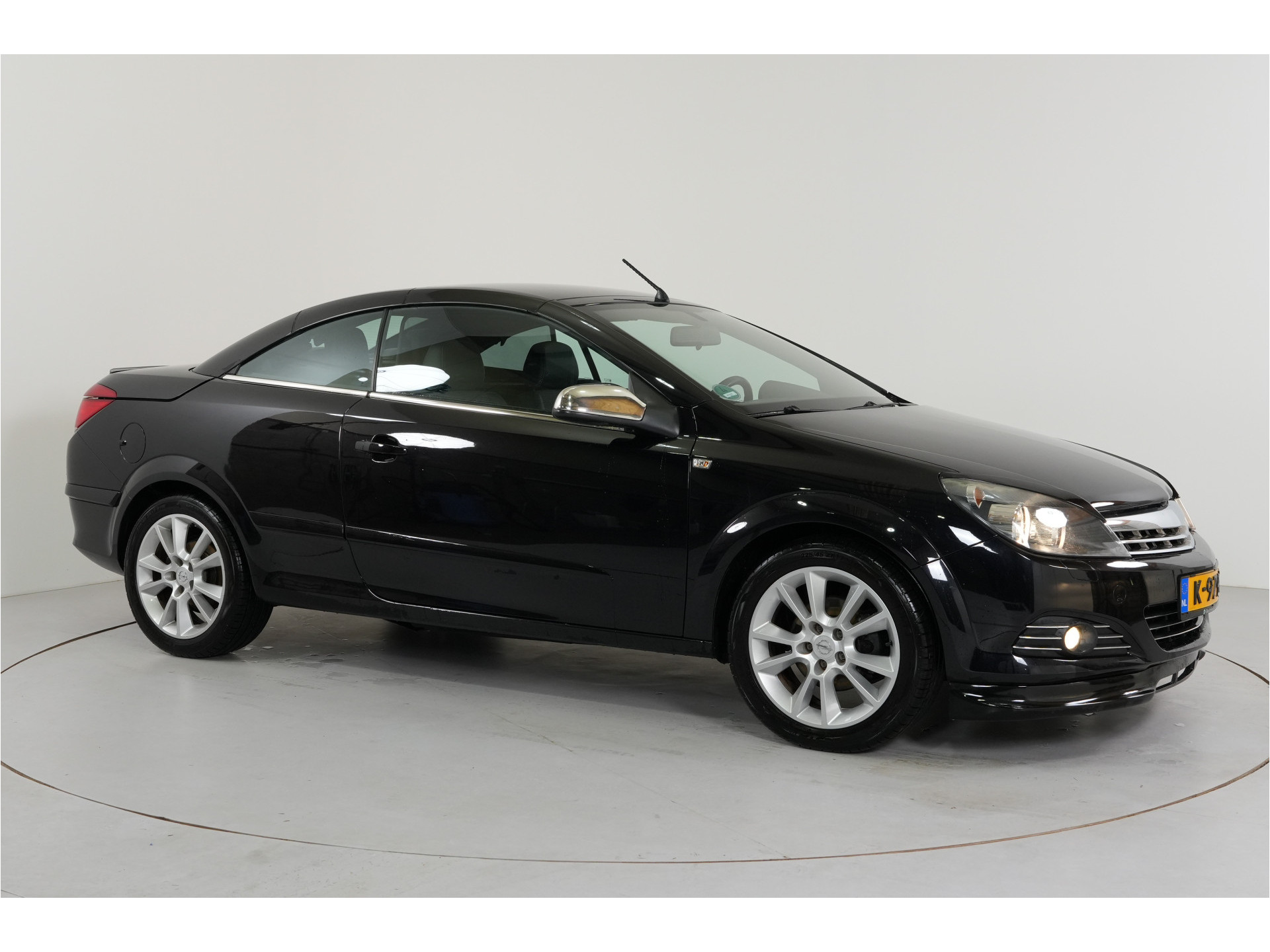 Opel Astra TwinTop 1.8 Enjoy | Climate | Cruise | PDC |
