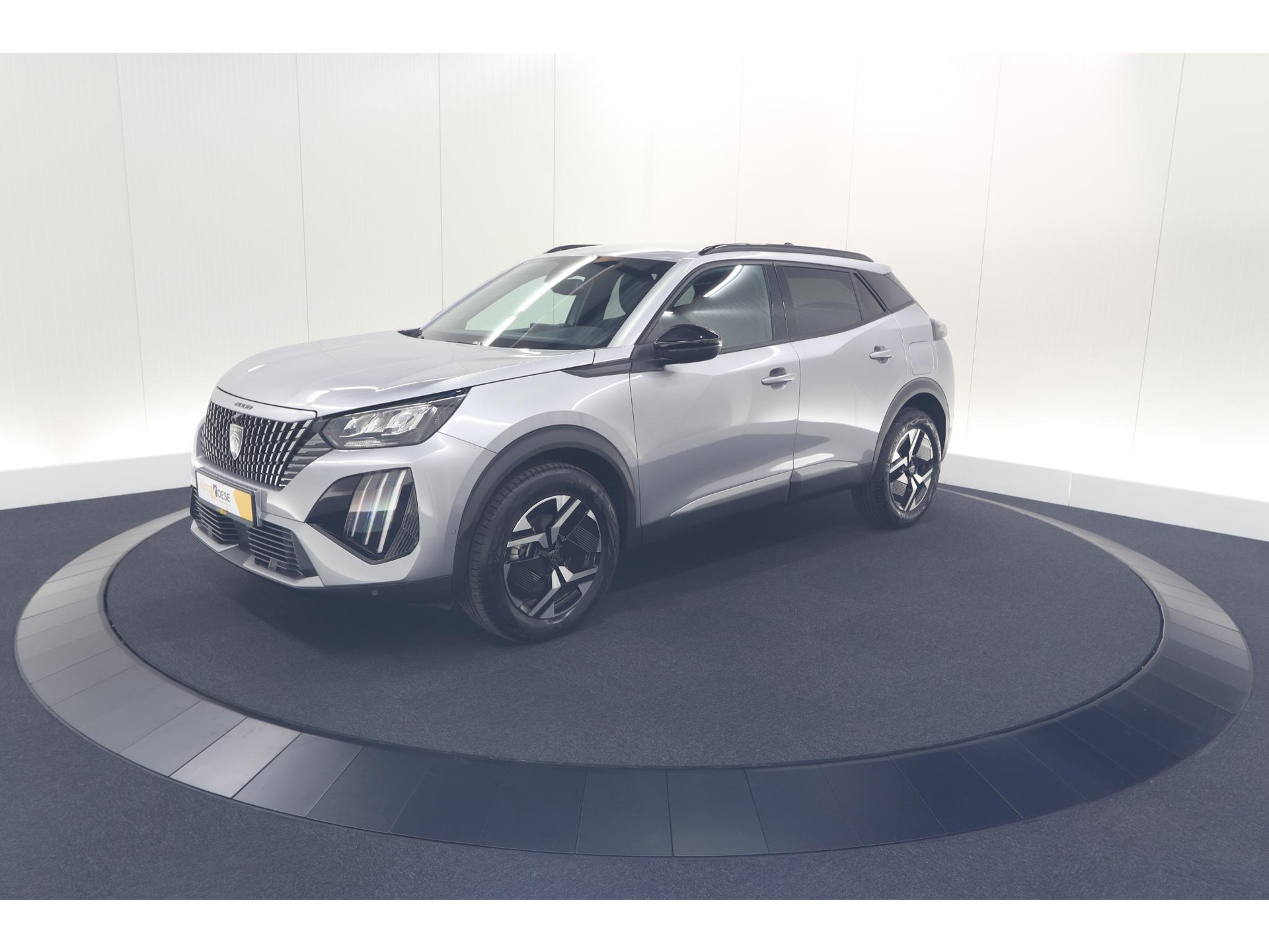 Peugeot 2008 1.2 Hybrid 145 Allure | 360 Camera | Adaptieve Cruise Control | Dodehoekdetectie | Apple Carplay