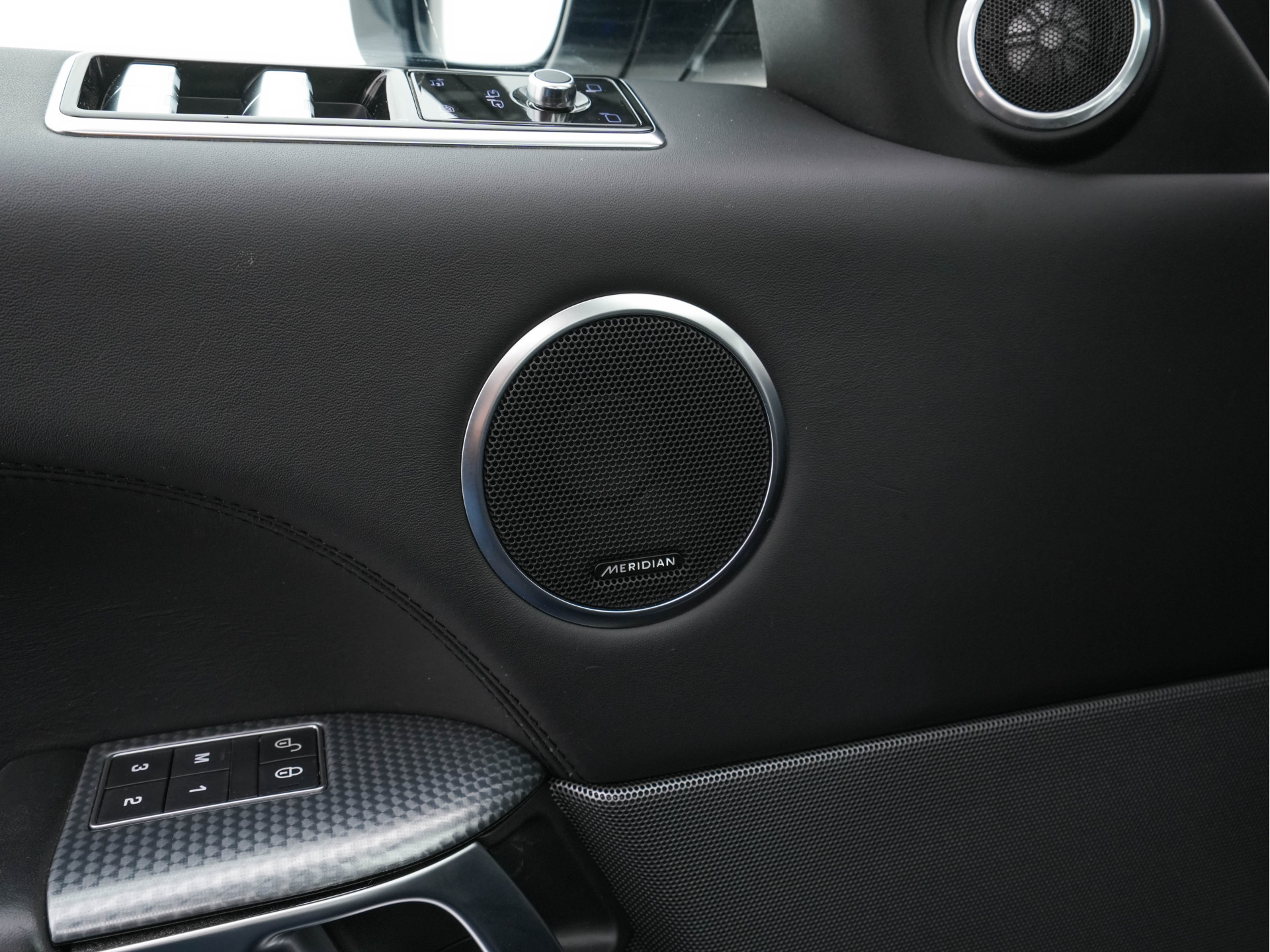 Land Rover Range Rover Sport 3.0 P400 MHEV HST (INCL-BTW) *PANO | HEAD-UP | FULL-LED | LEATHER | MERIDIAN-SOUND | MEMORY-PACK | COMFORT-SEATS | DIGI-COCKPIT | AIR-SUSPENSION | CAMERA | NAVI-FULLMAP |  22''ALU*