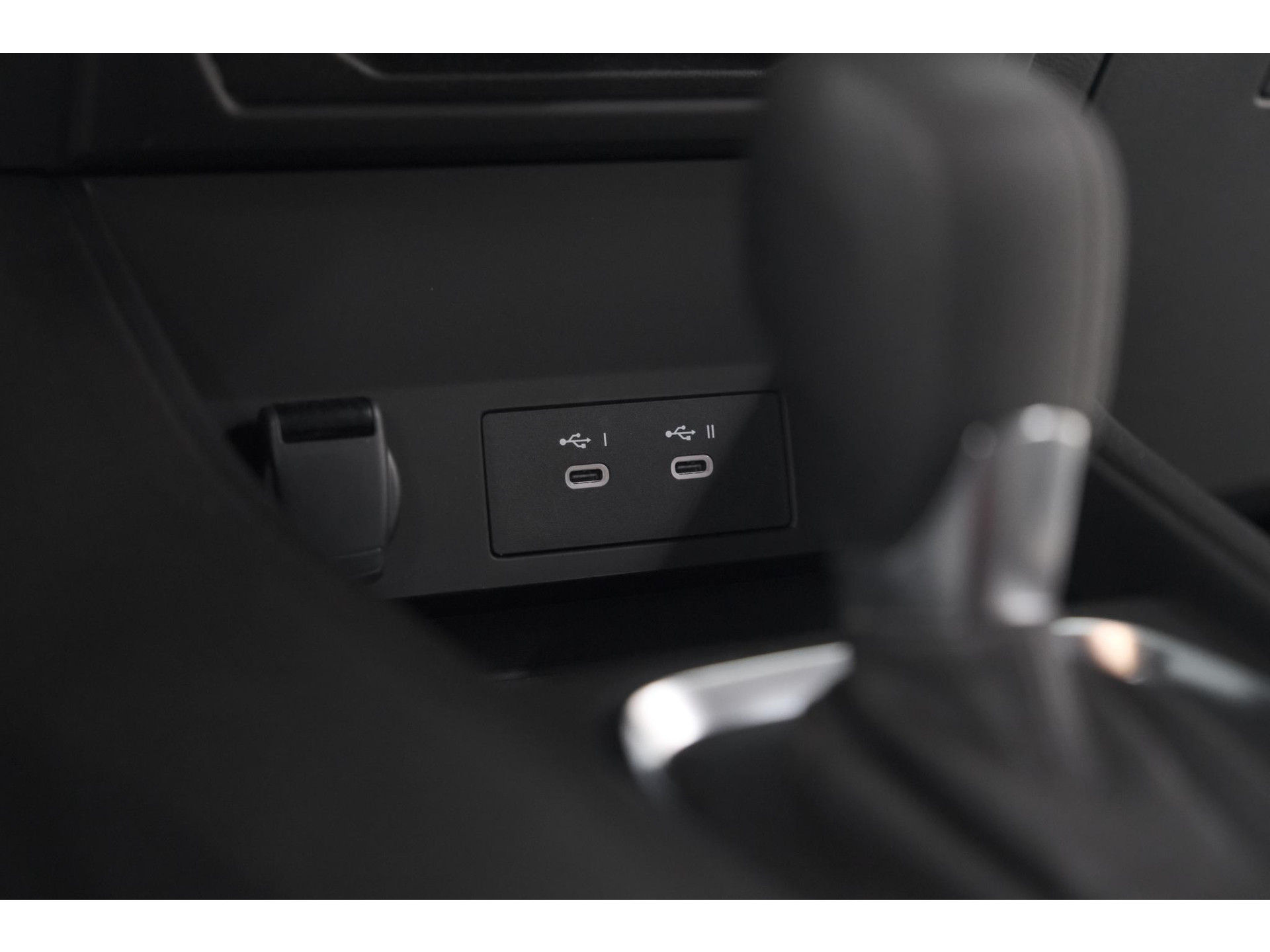 Renault Captur 1.6 E-Tech full hybrid 145 techno | NIEUW MODEL | Camera | Apple Carplay | Parkeersensoren | Keyless | LED