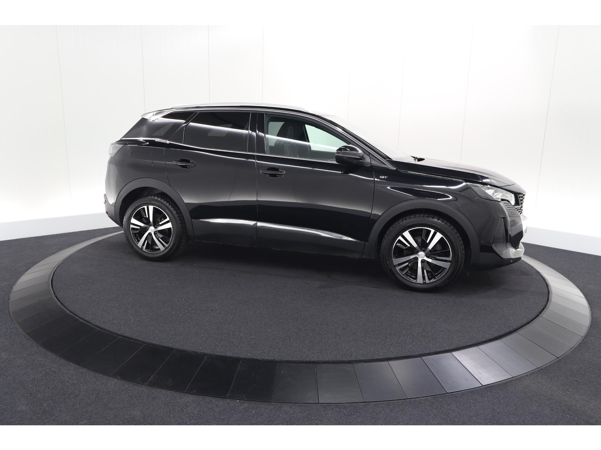 Peugeot 3008 PureTech 130 EAT8 GT | Adaptieve Cruise Control | Camera | Navigatie | Apple Carplay