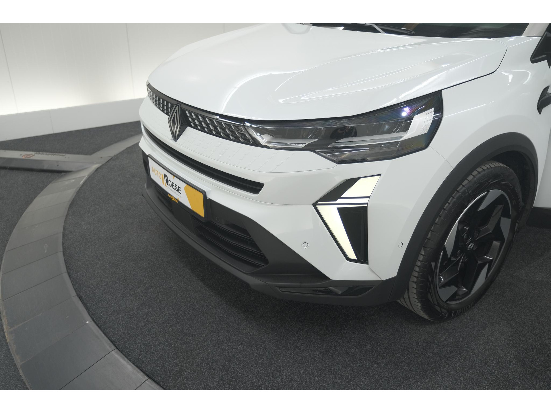 Renault Captur Mild Hybrid 160 EDC Techno | Camera | Navigatie | Apple Carplay | Pack Full Screen