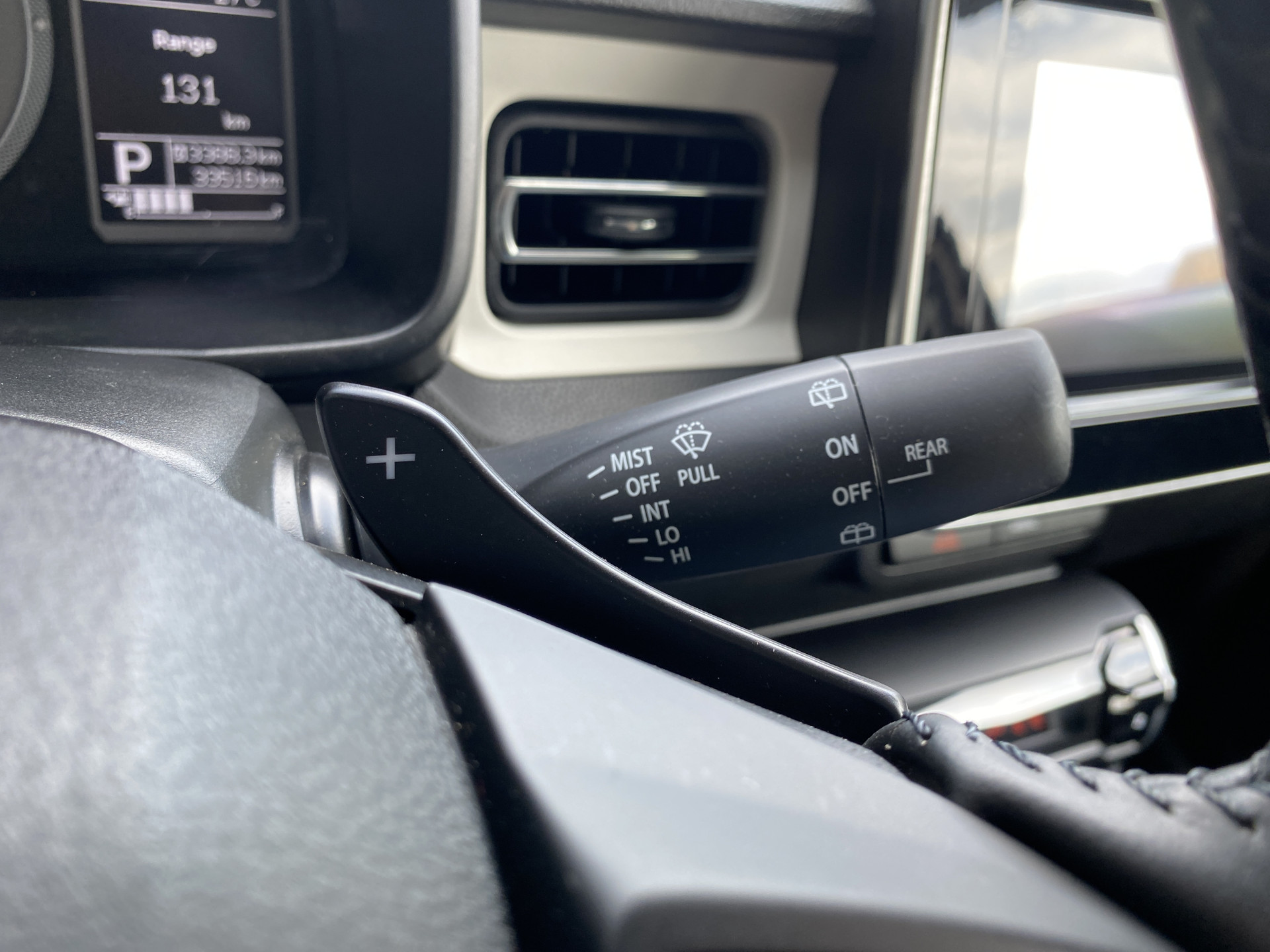 Suzuki Ignis 1.2 Smart Hybrid Style AUT. | 1e eigenaar | navigatie | trekhaak | cruise control | climate | stoelverwarming