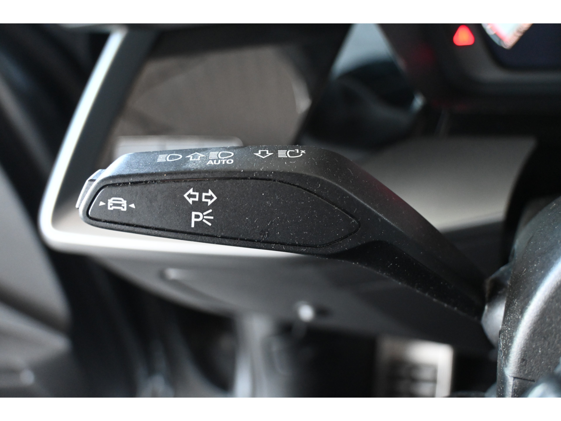 Audi A3 Limousine 30 TFSI S Edition Virtual Cockpit Adaptieve Cruise Led Clima Carplay Inruil Mogelijk!