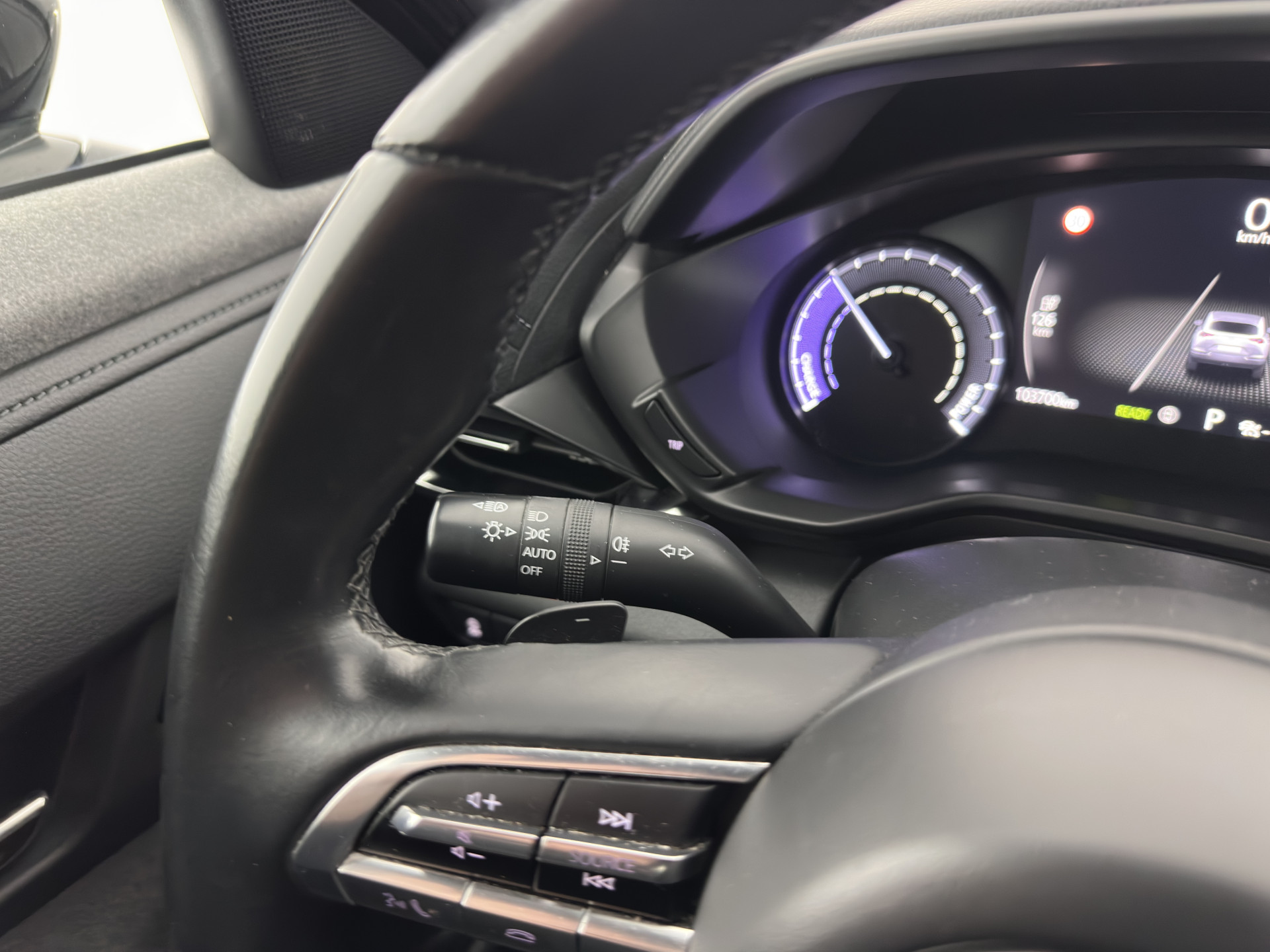 Mazda MX-30 e-SkyActiv 145 First Edition 36 kWh {SOH-92%} (INCL-BTW) Aut.*LEATHER-MICROFIBRE | FULL-LED | NAVI-FULLMAP | KEYLESS | BLIND-SPOT |  ADAPTIVE-CRUISE | HEAD-UP | CAMERA | DIGI-COCKPIT | MEMORY-PACK | SHIFT-PADDLES | 18"ALU*